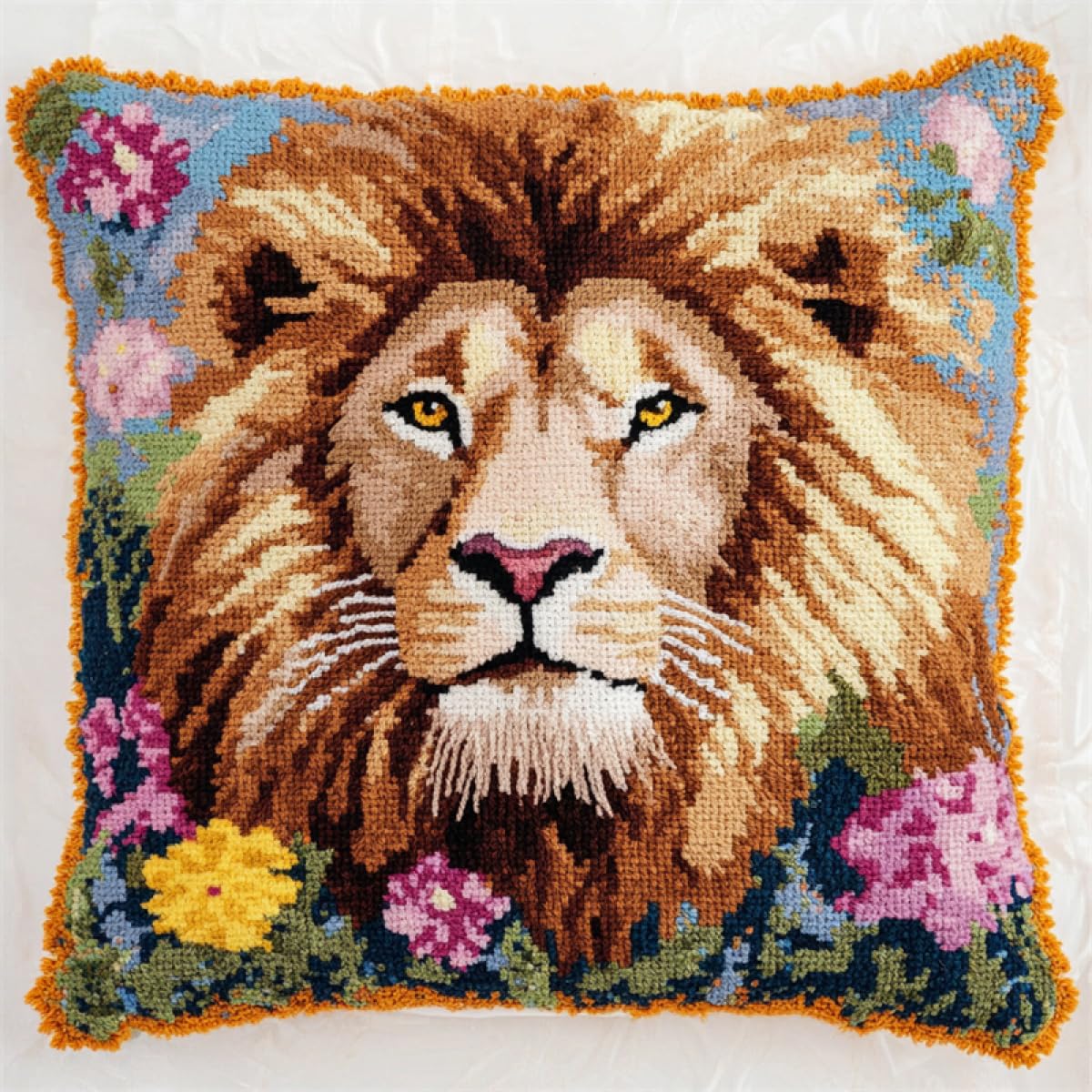 RKFLGEW DIY Hook Latch Kit Cartoon Lion Animal DIY Cross Stitch Sofa Cushion Cover for Teenager and Adults Latch Hook Pillow Kit 43x43cm