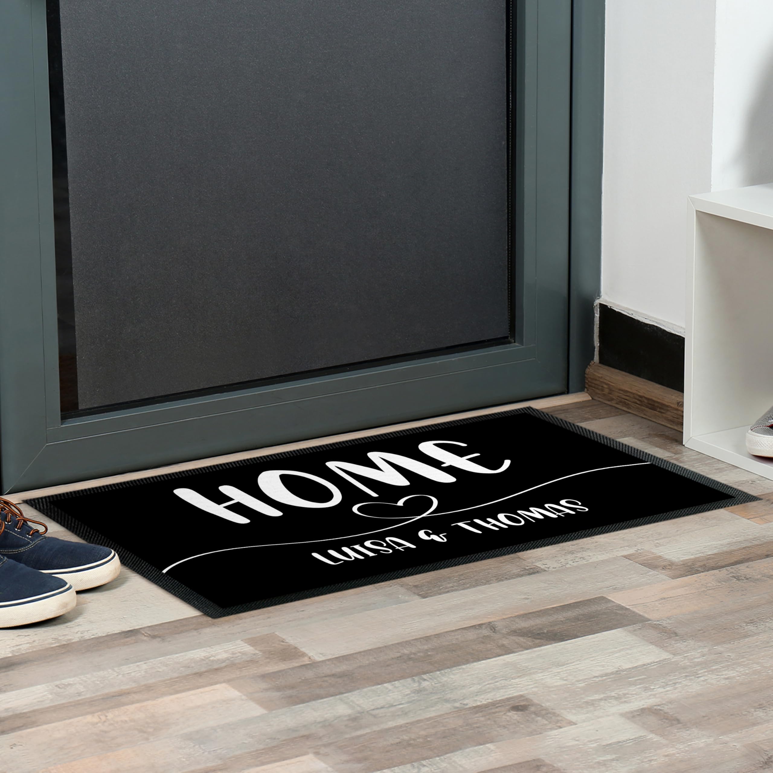 True Statements Personalisierte Fußmatte Home mit Wunschtext - rutschfeste Türmatte 60 x 90 cm