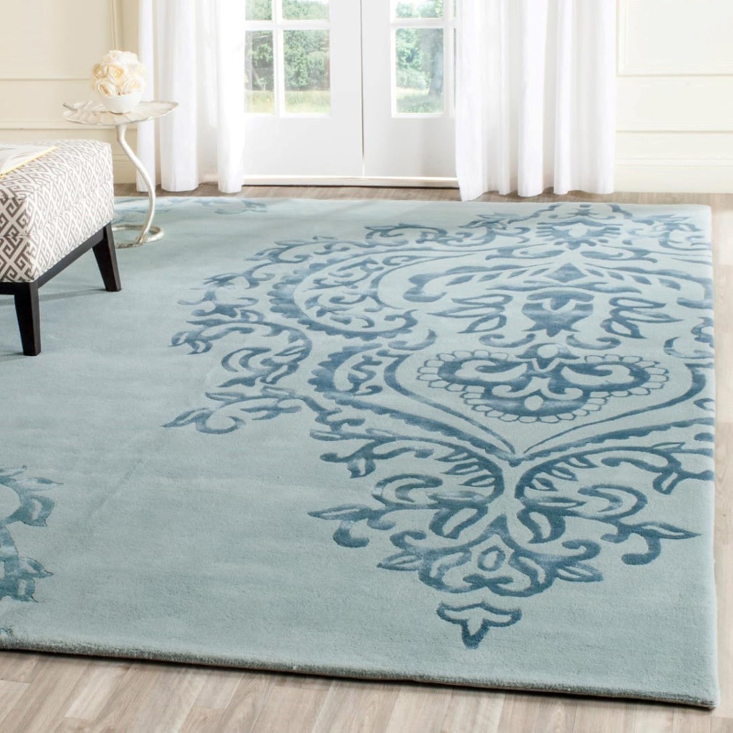 SAFAVIEH Isaac Mizrahi Collection 2'3" x 8' Ivory/Blue IMR720C Handmade Premium Wool Runner Rug