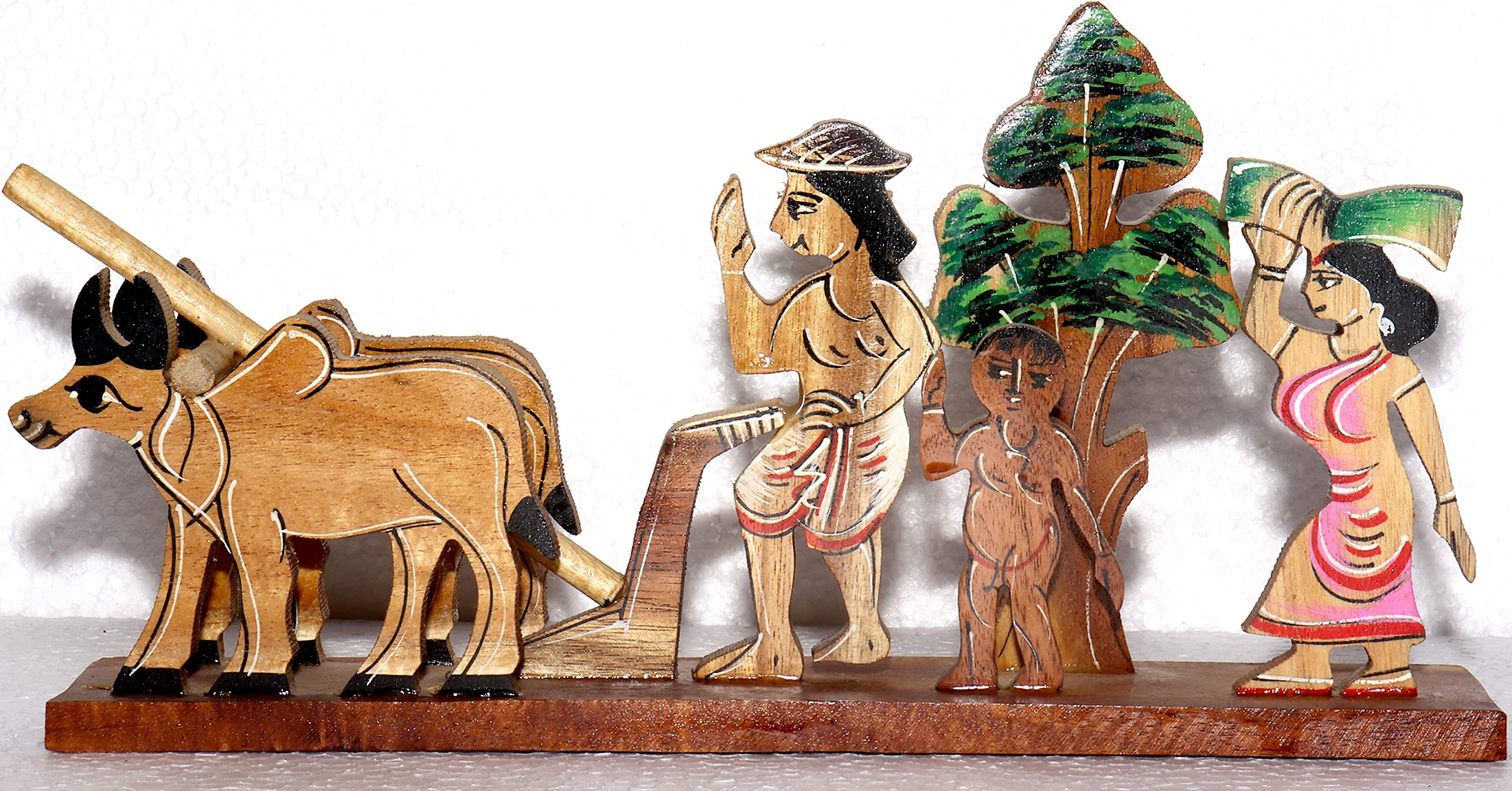 Bankura Traditional Art Center, Farmar Family Wooden handicrafts Showpiece Table Decoration and Wall Mounted Home Decor Toy for Kids 26 cm Length, Clear,1 in The Box