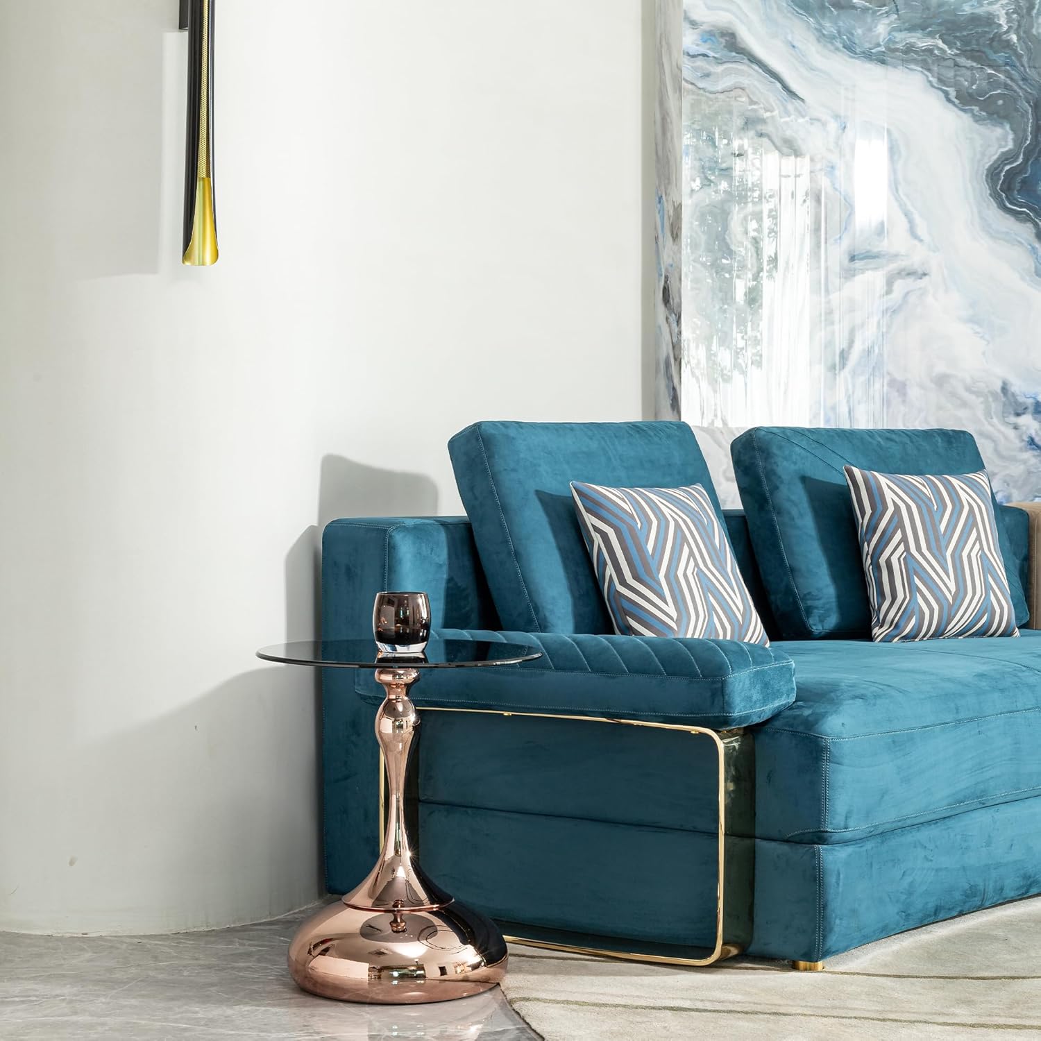 17 inches Metal Small RoundSofa Side Table, Tempered Glass top Coffee Table, Small Accent Table for Living Room Corners and Small Spaces(Rose Gold)