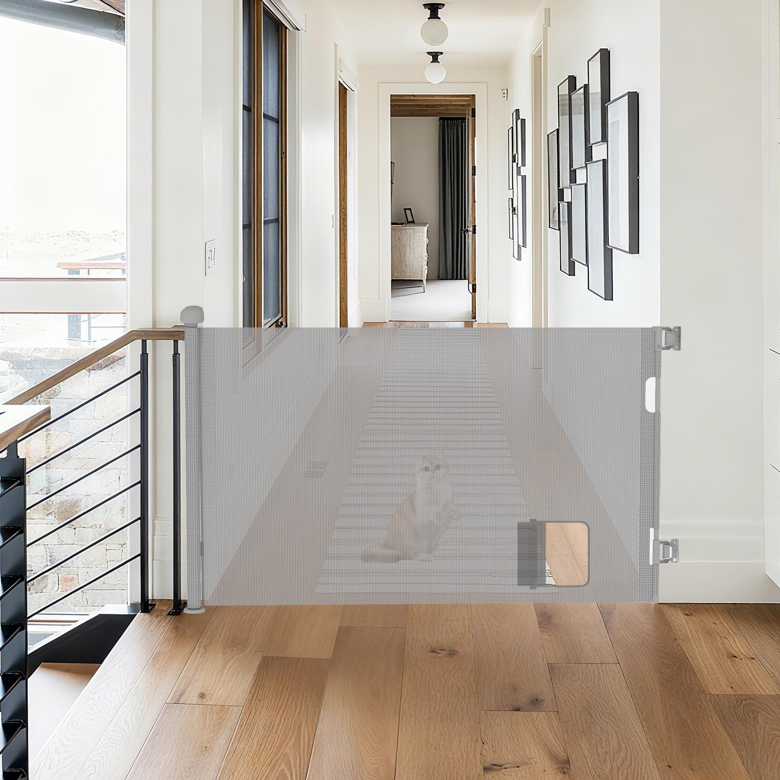 homewell 150cm Treppenschutzgitter Ausziehbare für Babys, Türschutzgitter mit Katzenklappe, Türschutz für Treppen/Türen/Innen & Außen, Einhändig Bedienbar