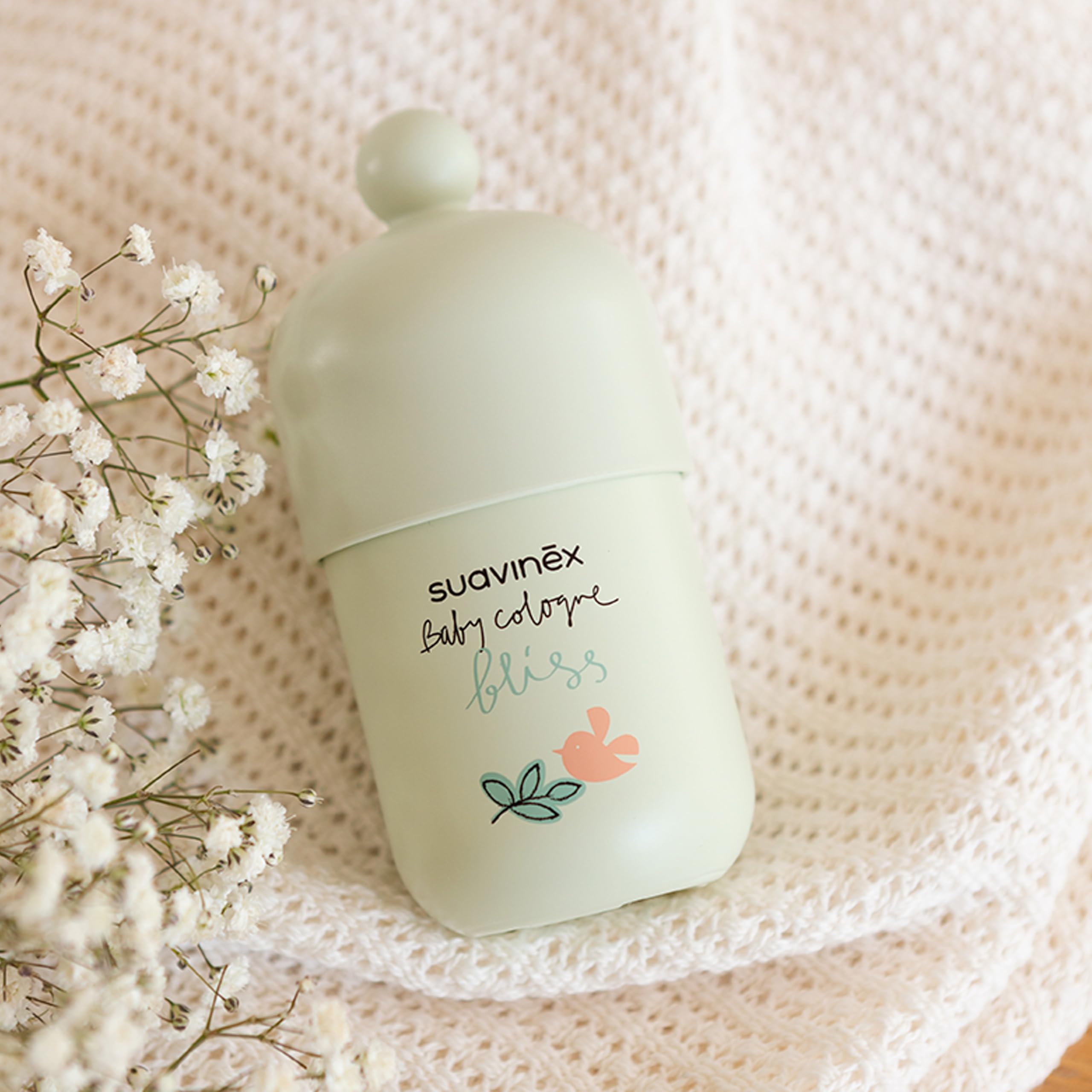 Suavinex, Baby Cologne Bliss, Colonia per Neonati a Basso Contenuto di Alcol, Non Macchia i Vestiti, Fresca, Aroma Delicato e Morbido, con Vaporizzatore, per Neonato e Tutta la Famiglia, 100 ml