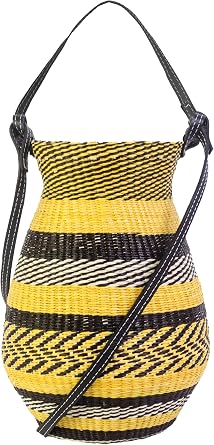 El Cantaro Woven Straw Medium Bucket