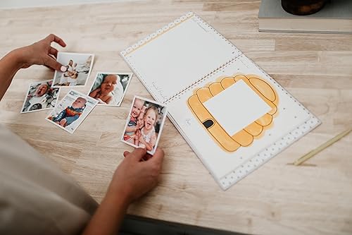 Miniatura 10 de Lucy Darling Celestial Skies - Libro de recuerdos de bebé de lujo con temática de Cielos Celestiales, álbum de primer año, libro de fotos para