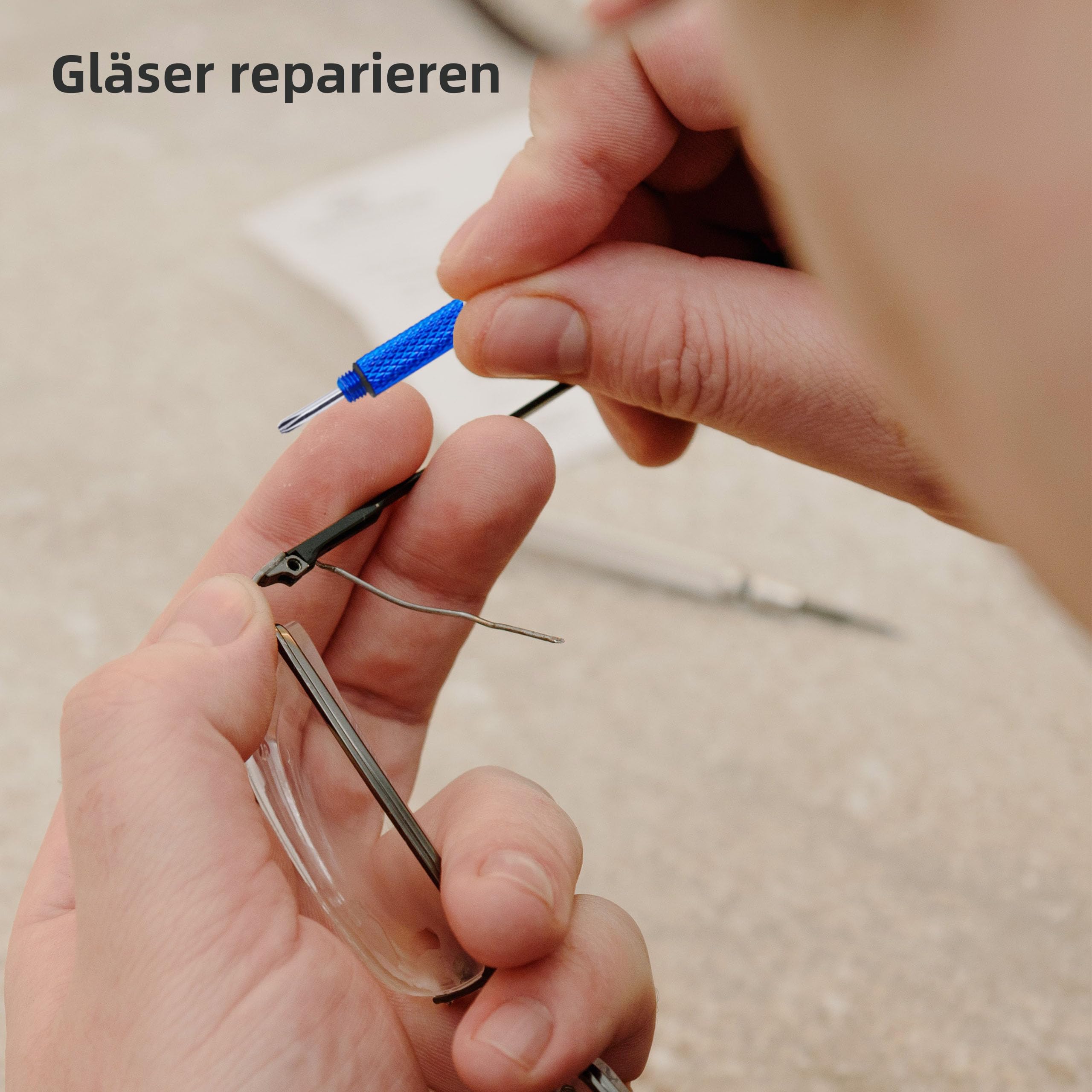 2 Stück Mini Brillen Schraubendreher, 4 in 1 Uhren Präzision Schraubendreher Set, Brillen Reparatur Set, Sunglass Watch Spielzeug Repair mit Schlüsselbund,Edelstahl Legierungs Uhrmacherwerkzeug Baumarkt