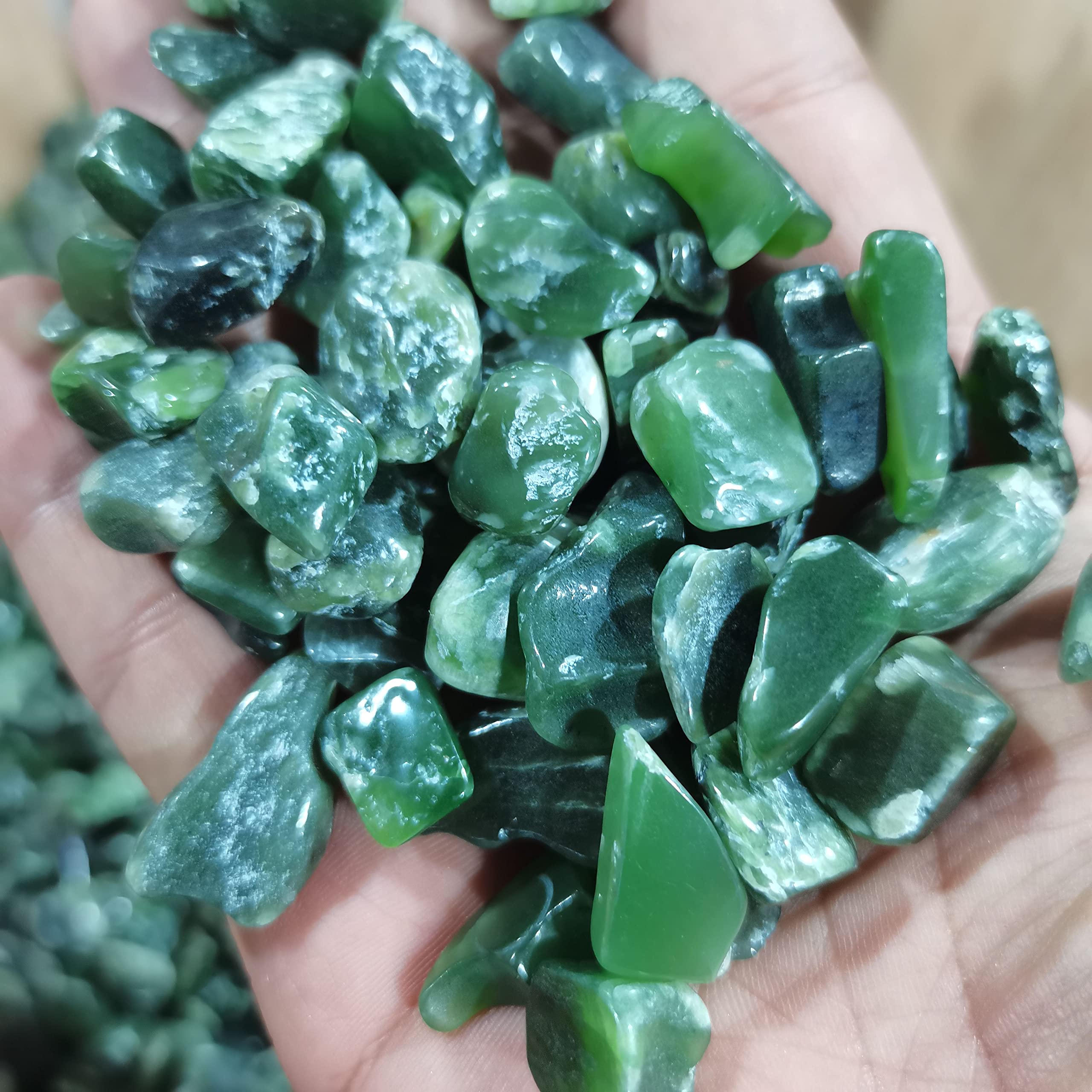 lleno de textura Piedras preciosas for decoración 10.58 oz de piedra de jade Dongling verde natural pequeña grava de cristal DIY decoración de la casa maceta acuario ornamental pecera FengShui Aura Cr