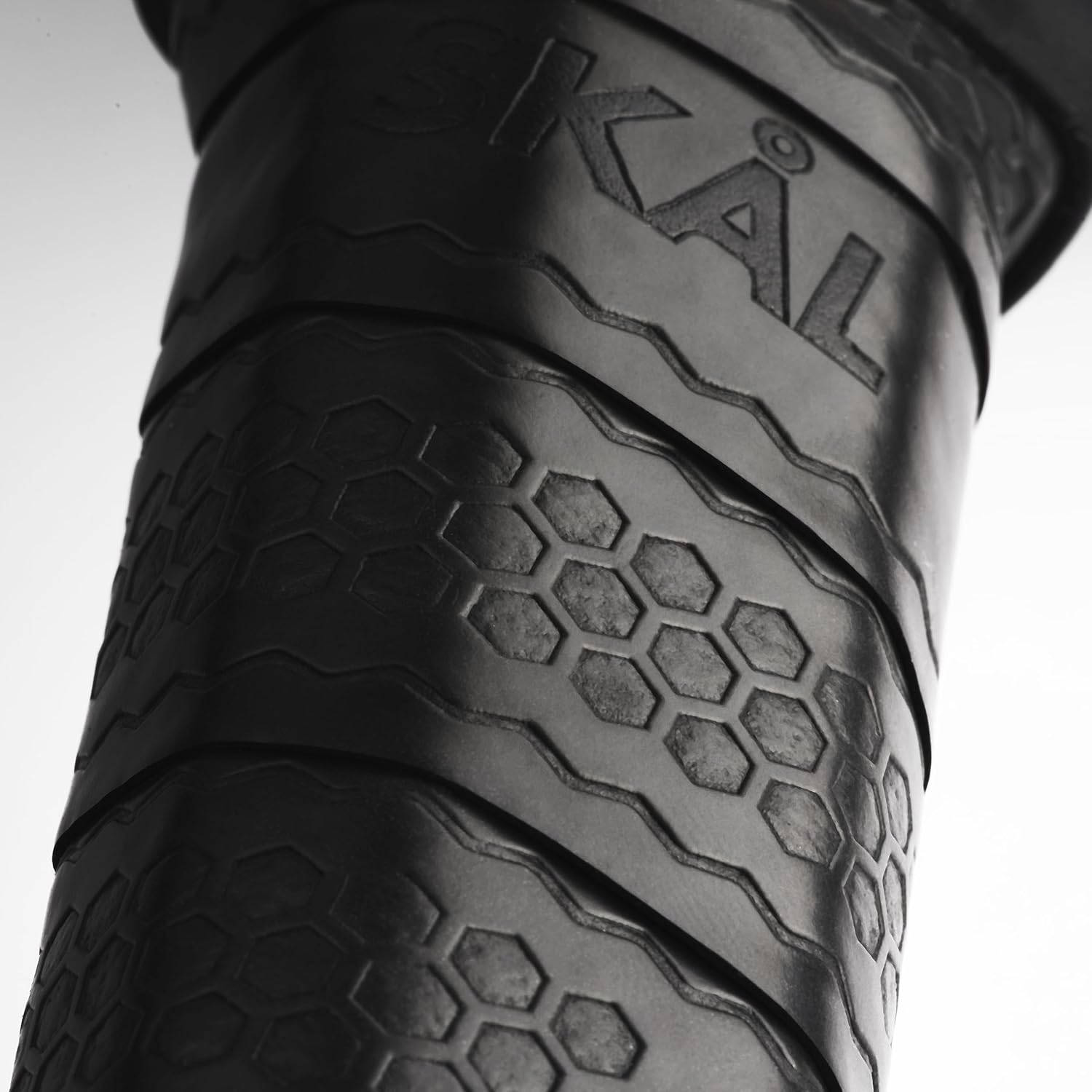 Odin .01 Premium Raw Carbon Fiber Paddle, USA Pickle Ball Approved Single Racket (USAPA), Max Spin & Control Surface, Performance Honeycomb Polypropylene Core, Comfort Hex-Skål Grip