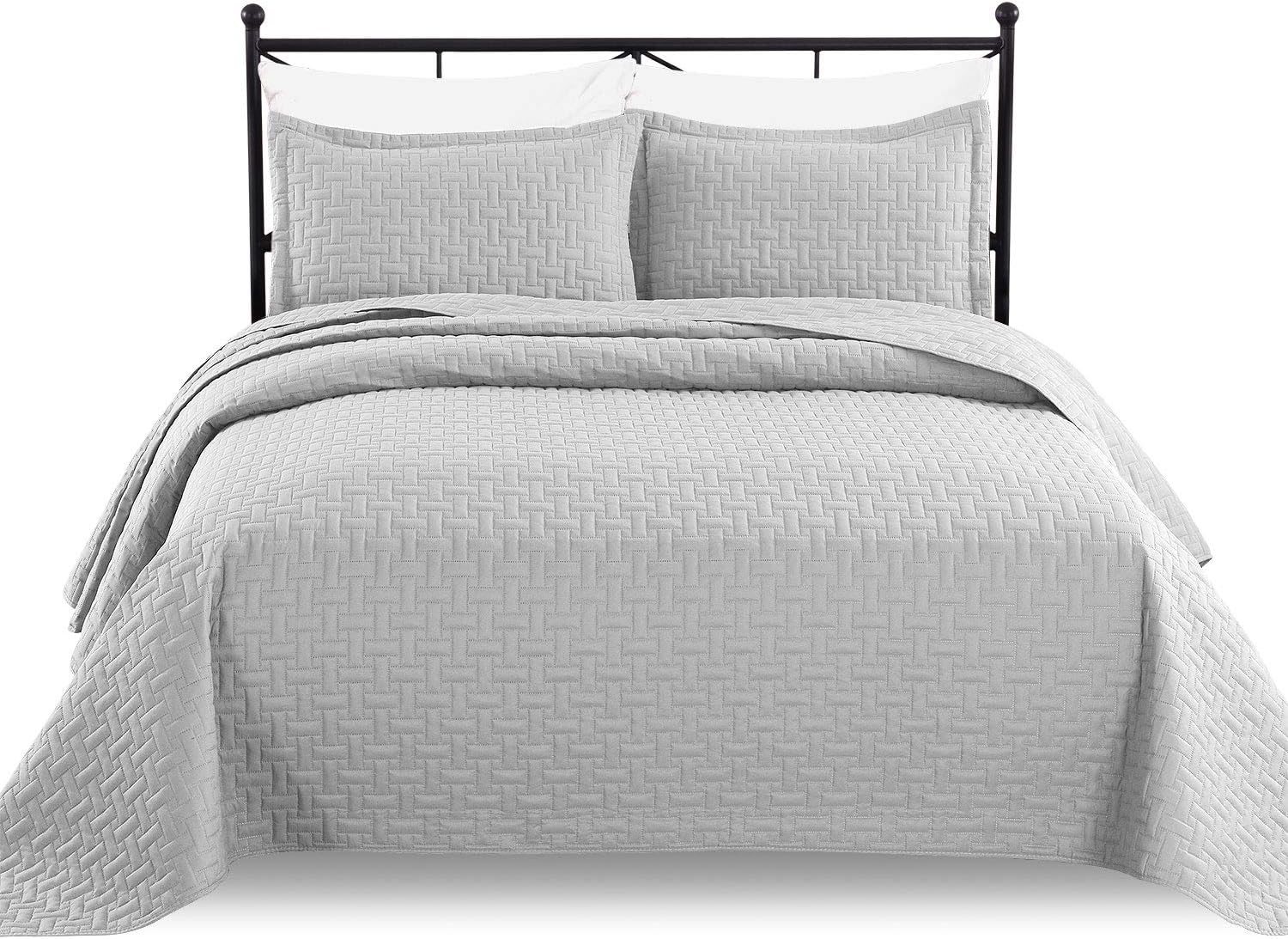 Luxe Bedding 3-Piece Oversized Quilted Bedspread Coverlet Set (Full/Queen, Light Gray)