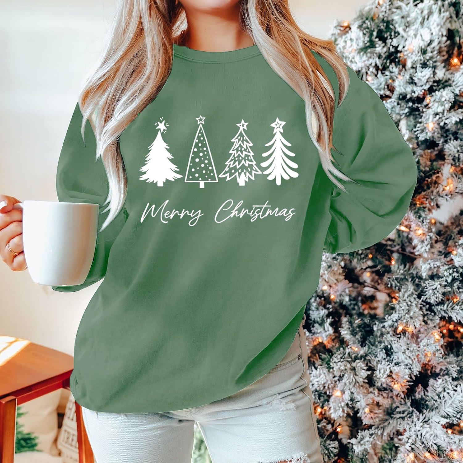 Christmas Sweatshirts for Women It's A Beaut Clark Sweatshirt Funny Christmas Tree Graphic Long Sleeve Shirts - Image 2