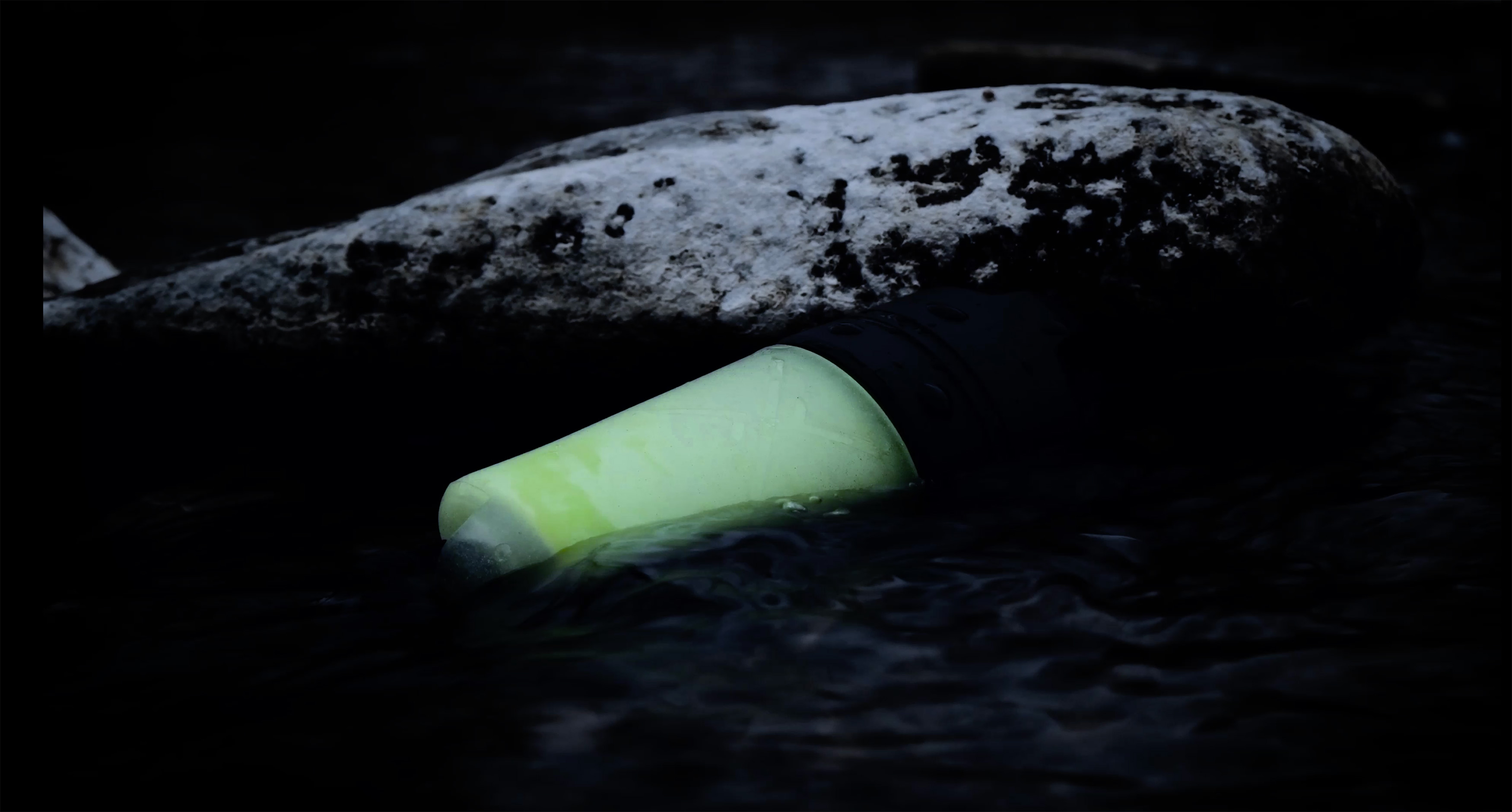 Funda impermeable para encendedor Exotac fireSLEEVE miniatura 7