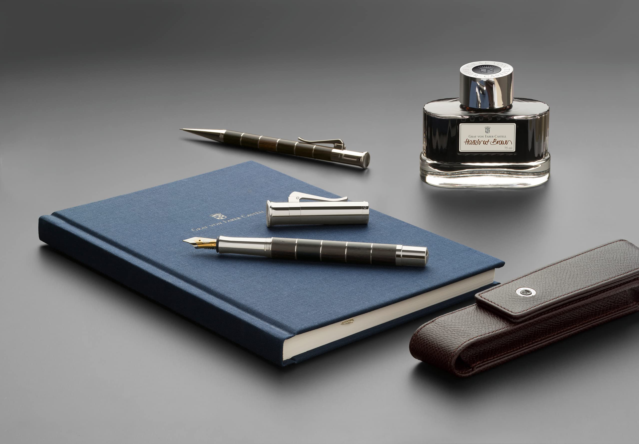 Graf von Faber-Castell 188636, Book with Linen Cover, A5 Blue - Image 2