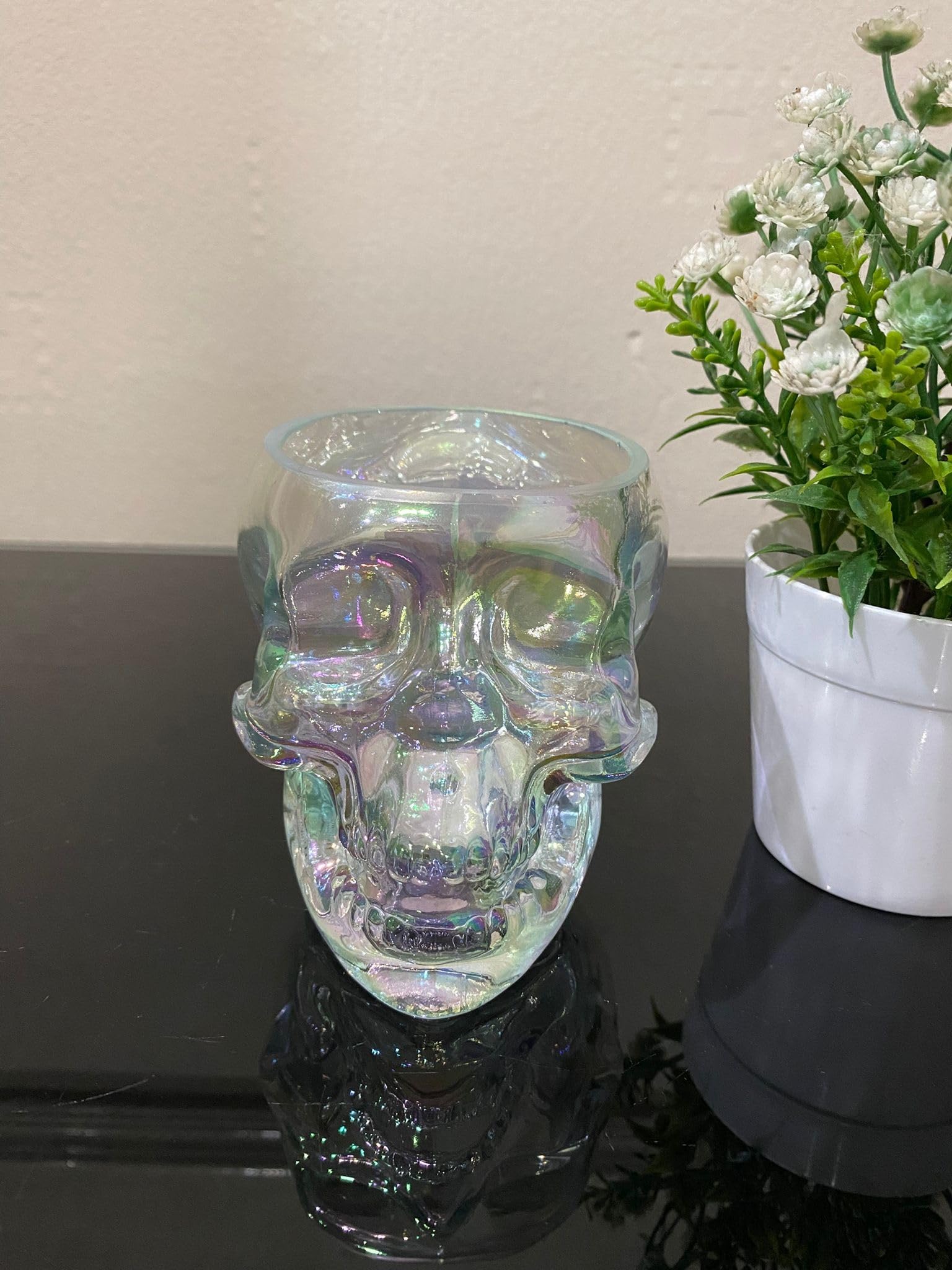 Stunning Iridescent Glass Skull Tealight Candle Holder – Gothic Halloween Candle Holder Decoration – Resin Skull Metallic Chrome & Skull Tea Light Holder For Spooky Party, Altar Décor (Iridescent Glass)