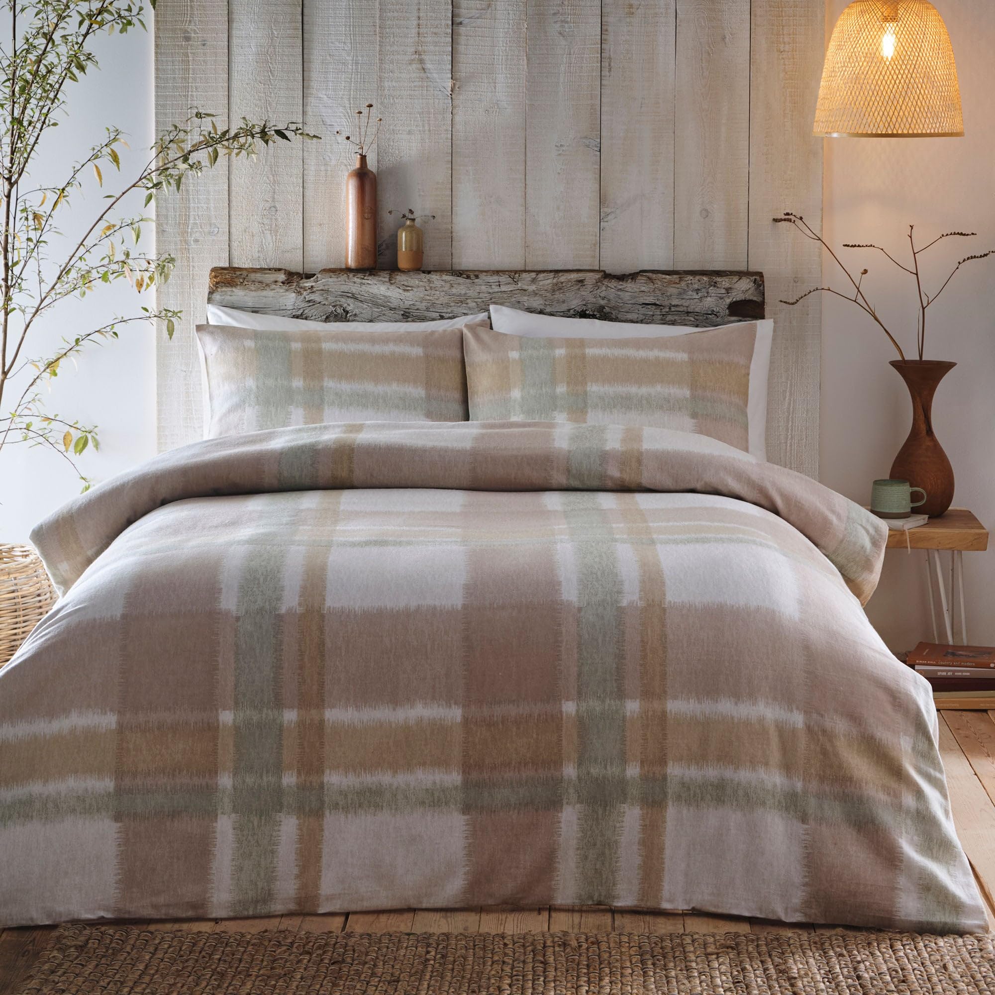 Appletree - Natural & Sage Green Flannelette Duvet Cover - King Bedding Size (230 x 220cm) - Super Soft 100% Brushed Cotton - Light Brown & Green Tartan Bedding - Checkered Duvet Set - Plaid Bed Set