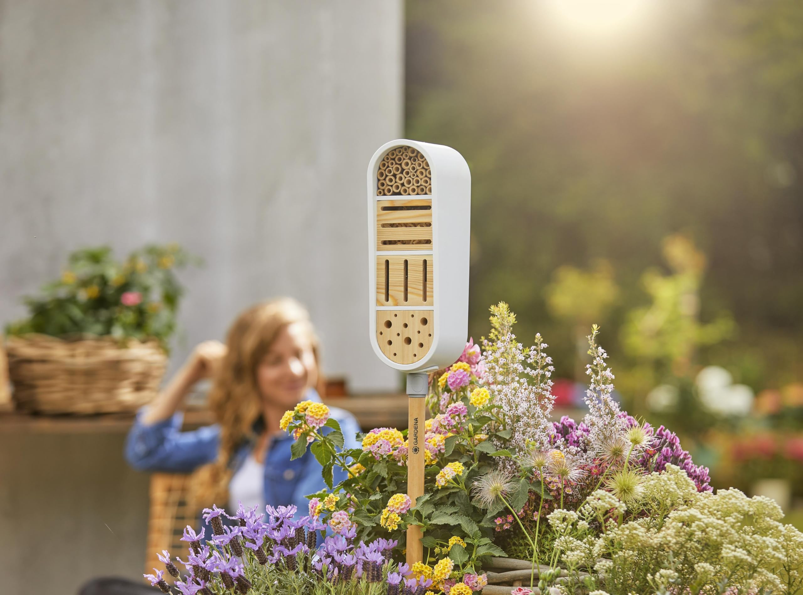 Gardena ClickUp! Insect Hotel: Protective house that promotes biodiversity, weatherproof, usable all year round - Image 4