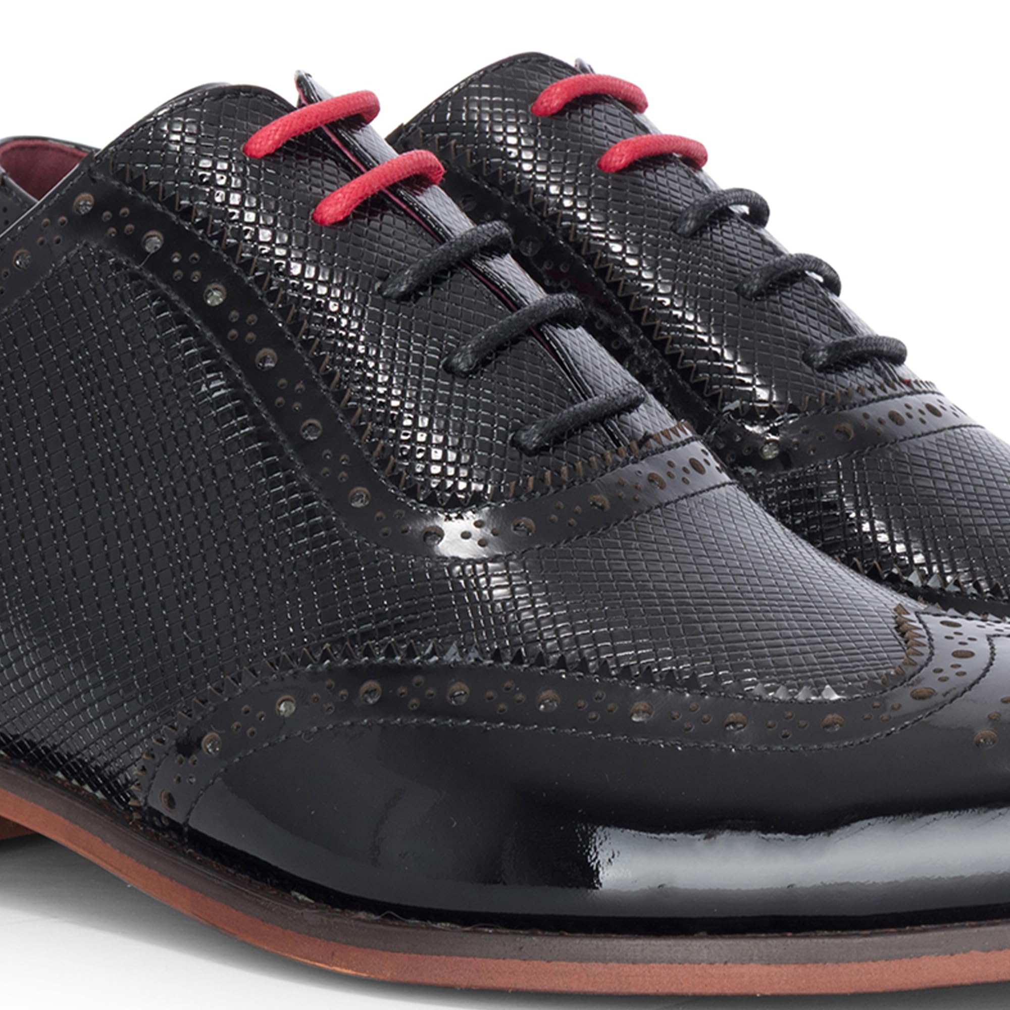 Scarpe Brogue da Uomo in Vernice Nera - Flynn