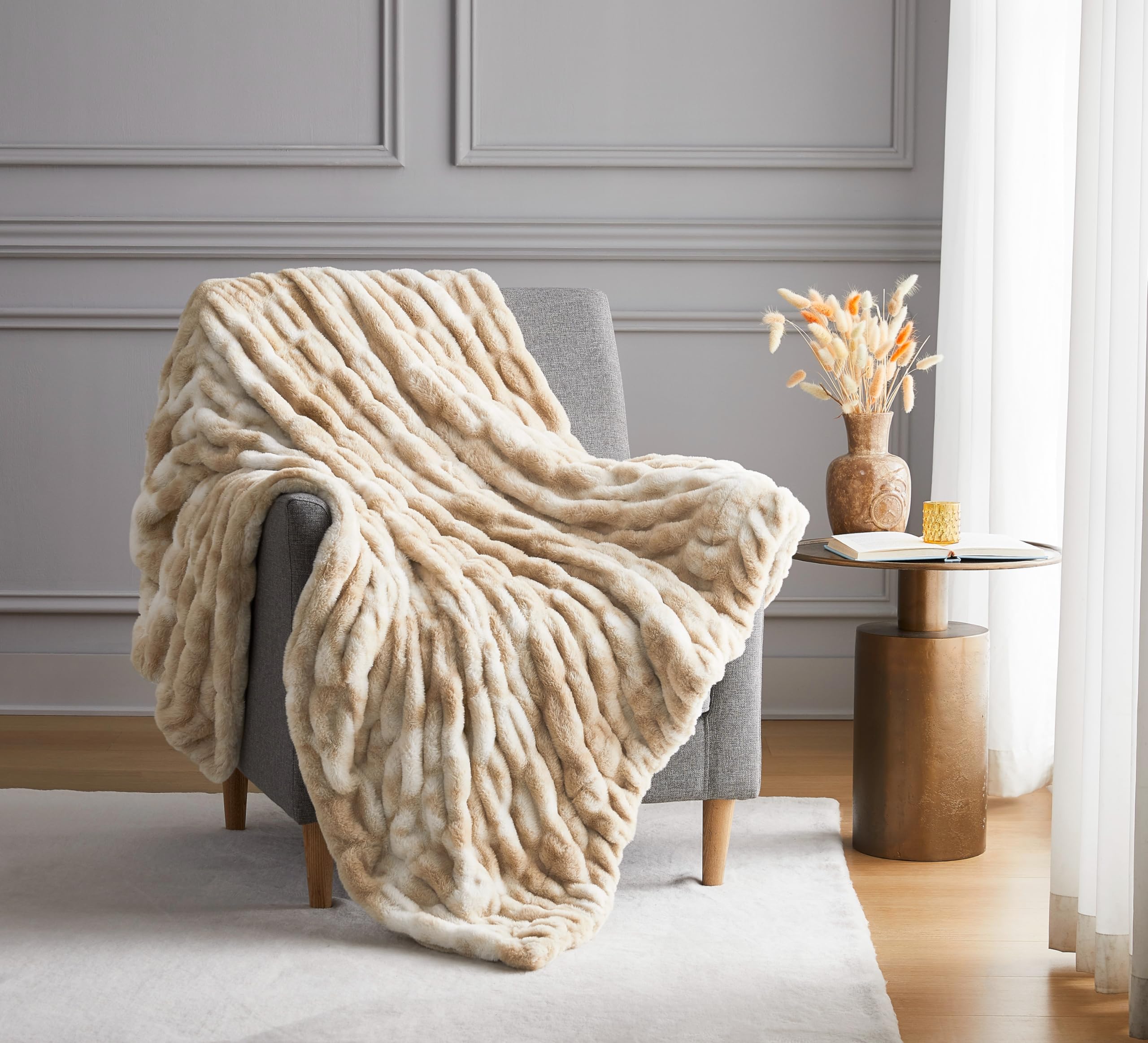 Amazon.com: Grand Avenue Taupe Double Sided Halle Faux