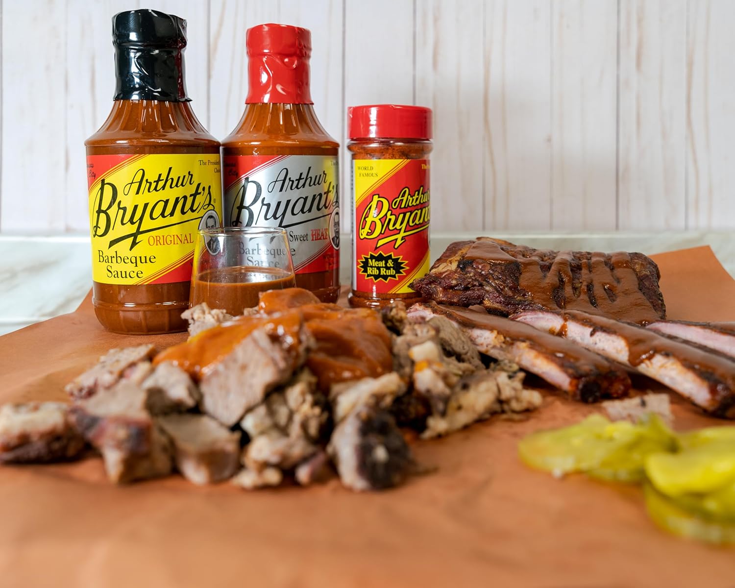Arthur Bryant's BBQ Variety 5 Pack – Rib Rub, Poultry & Fish Rub with 3 Barbecue Sauce Flavors (Original, Spicy & Bold) – BBQ Sauce & Dry Rubs for Smoking and Grilling (18 Oz)