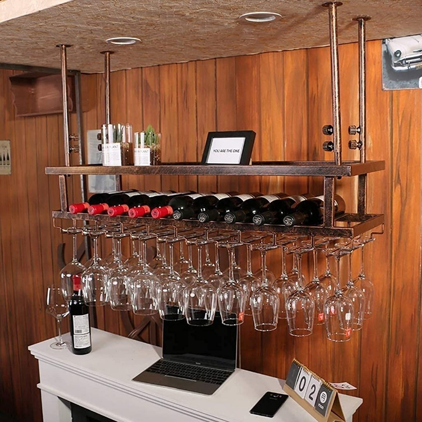 Soporte de vino de techo para decorar tu barra de bar o cocina 1