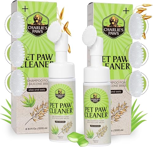 Paw Cleaner - Limpiador espumoso sin enjuague, sin agua, para perros y gatos, con cepillo de silicona de limpieza para mascotas, champú equilibrado