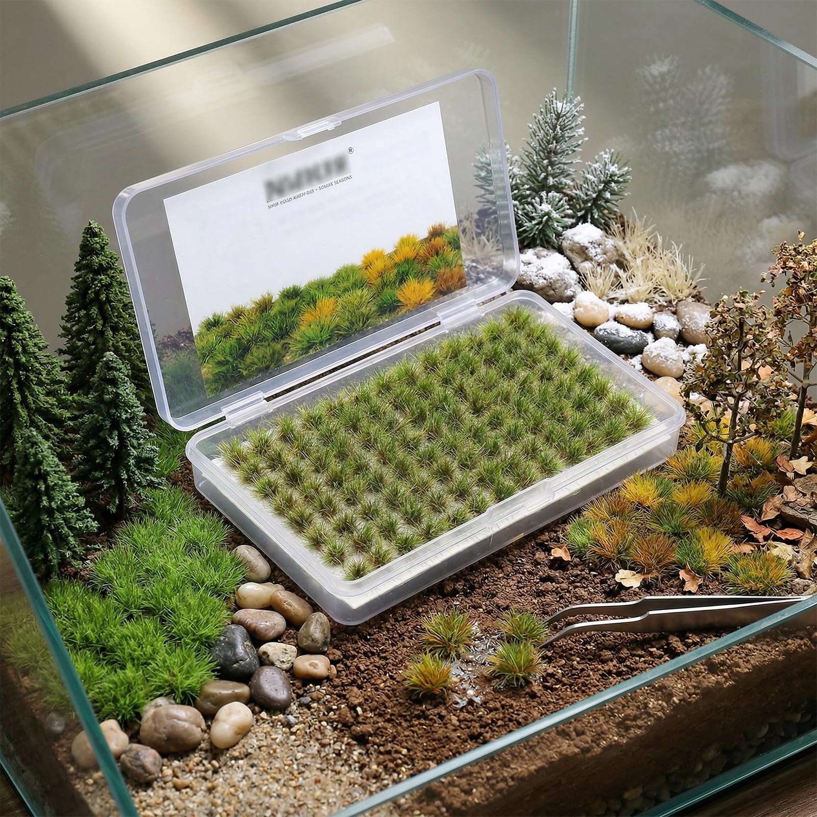 104 Pezzi Ciuffi d'Erba Statica in Miniatura, Modello di Erba Stagionale per Diorama e Modellismo Ferroviario, Materiale DIY per Paesaggi Scenici e Sabbiera
