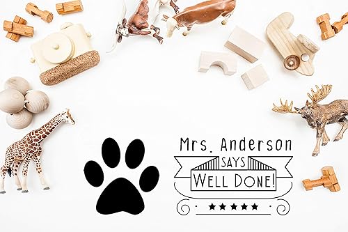 Miniatura 2 de Sello de profesor autoentintado. Sello de aula personalizado bien hecho con imagen de huella de pata. Tamaño Aprox. 78 "x 2 38" Tinta negra, azul,