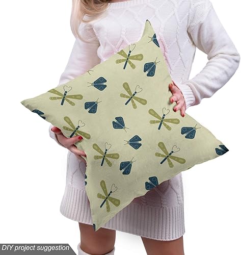 Vista 794 de Lunarable The Yard, tela azul real de The Yard, patrón de cerámica inspirado en el Medio Oriente estilo marroquí, estampado oriental, tela de satén