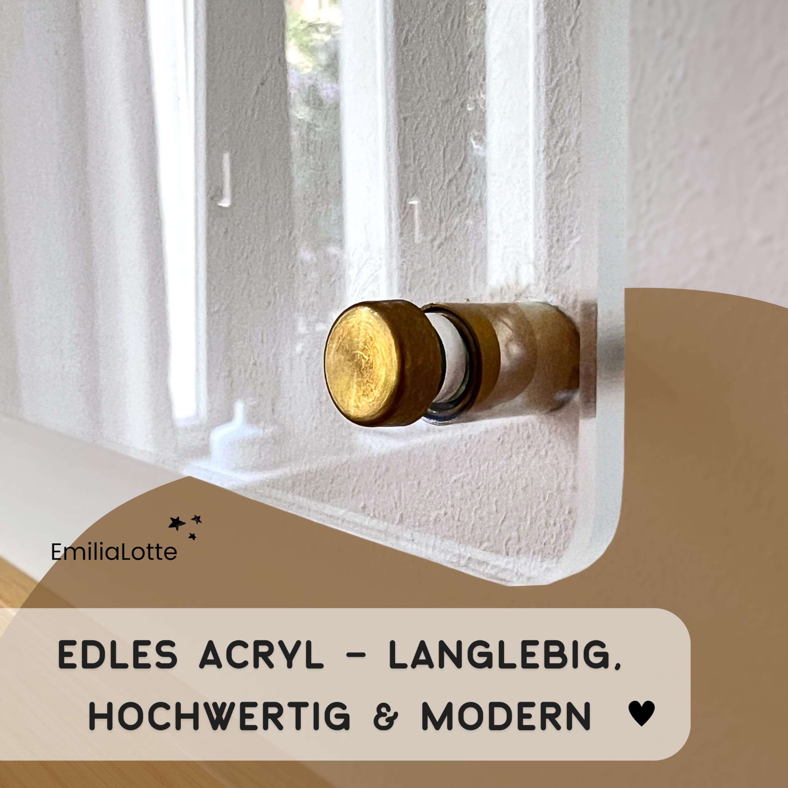EmiliaLotte Personalisierter Familienplaner aus hochwertigem Acryl I Abwischbarer Wand Kalender für die ganze Familie I Wiederverwendbarer Jahresplaner mit Einkaufsliste, Menüplan & Mehr - Eukalyptus