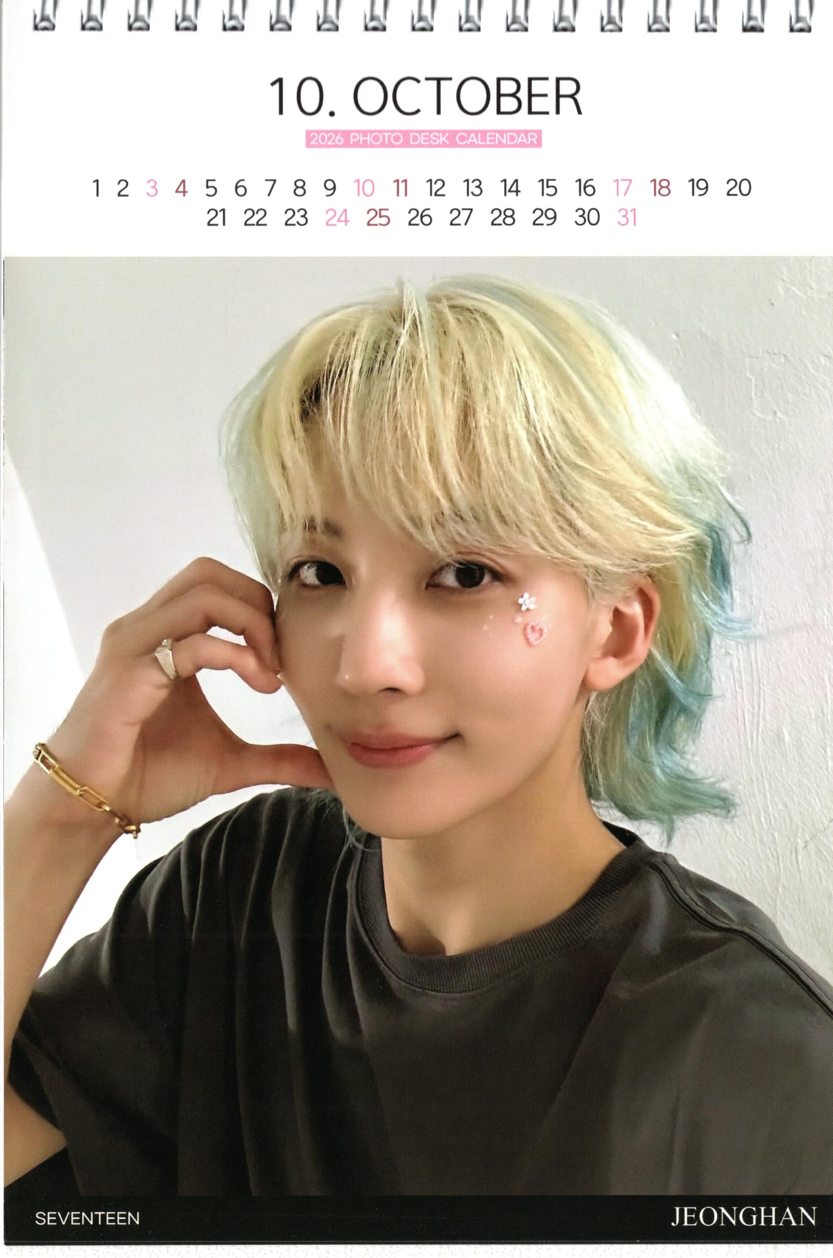 ジョンハン 生写真 Amazon.co.jp: ジョンハン グッズ 卓上 カレンダー (写真集 カレンダー