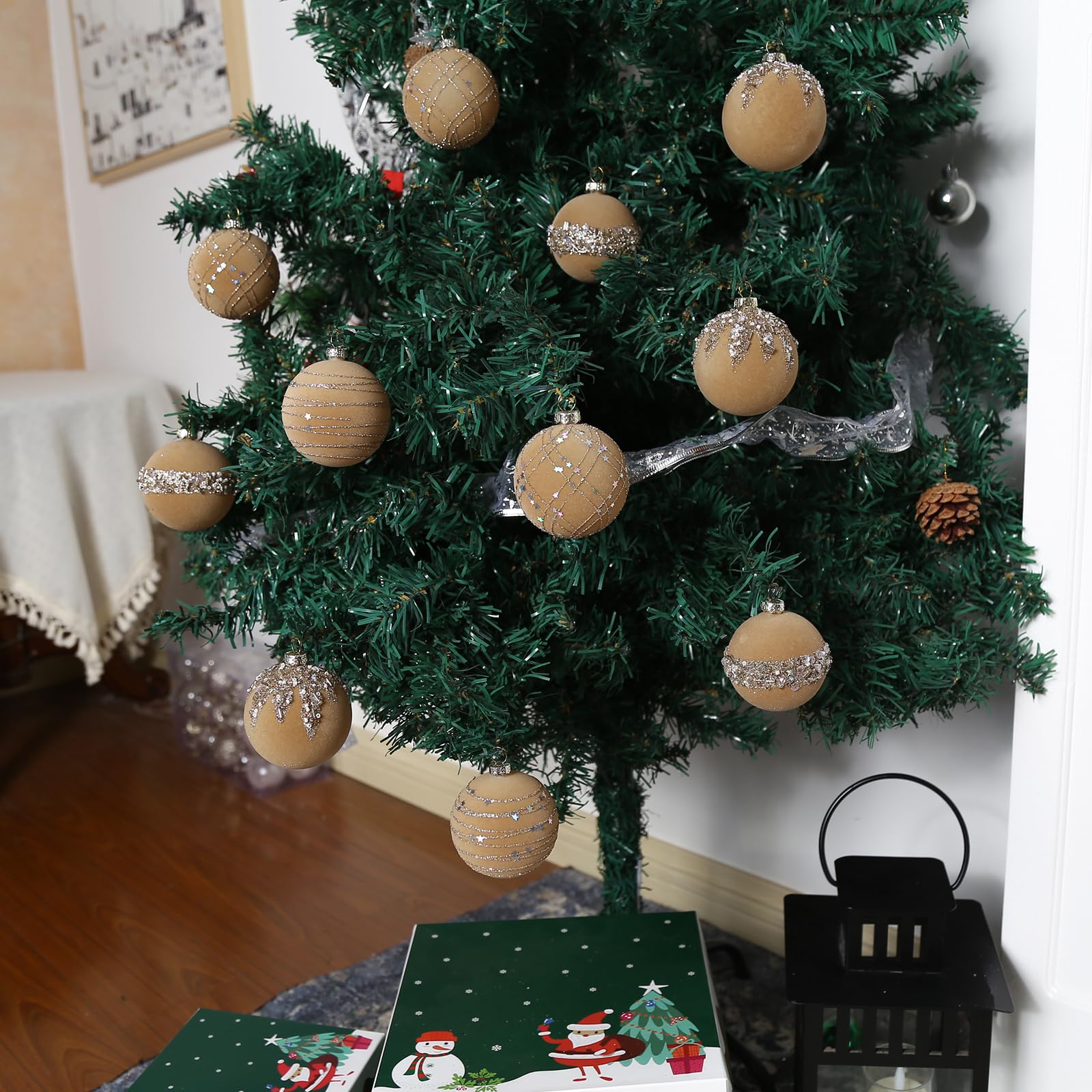 IPOPU 12 Stück 6 cm Samt-Glitzer-Weihnachtskugeln, Khaki, Weihnachtsbaumkugeln, Ornamente, Weihnachtskugel-Set für Urlaub, Hochzeit, Party, Tischdekoration (Khaki)