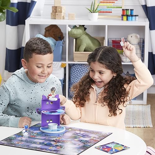 Miniatura 10 de PJ Masks Hasbro Gaming HQ Rescue - Juego de mesa para niños, juegos preescolares, Race to Stop Romeo, incluye torre de plástico 3D, juegos para