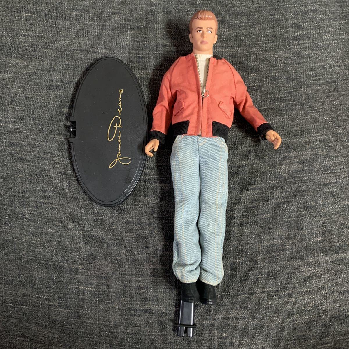 Amazon | ジェームス・ディーン フィギュア 箱なし 本体のみ