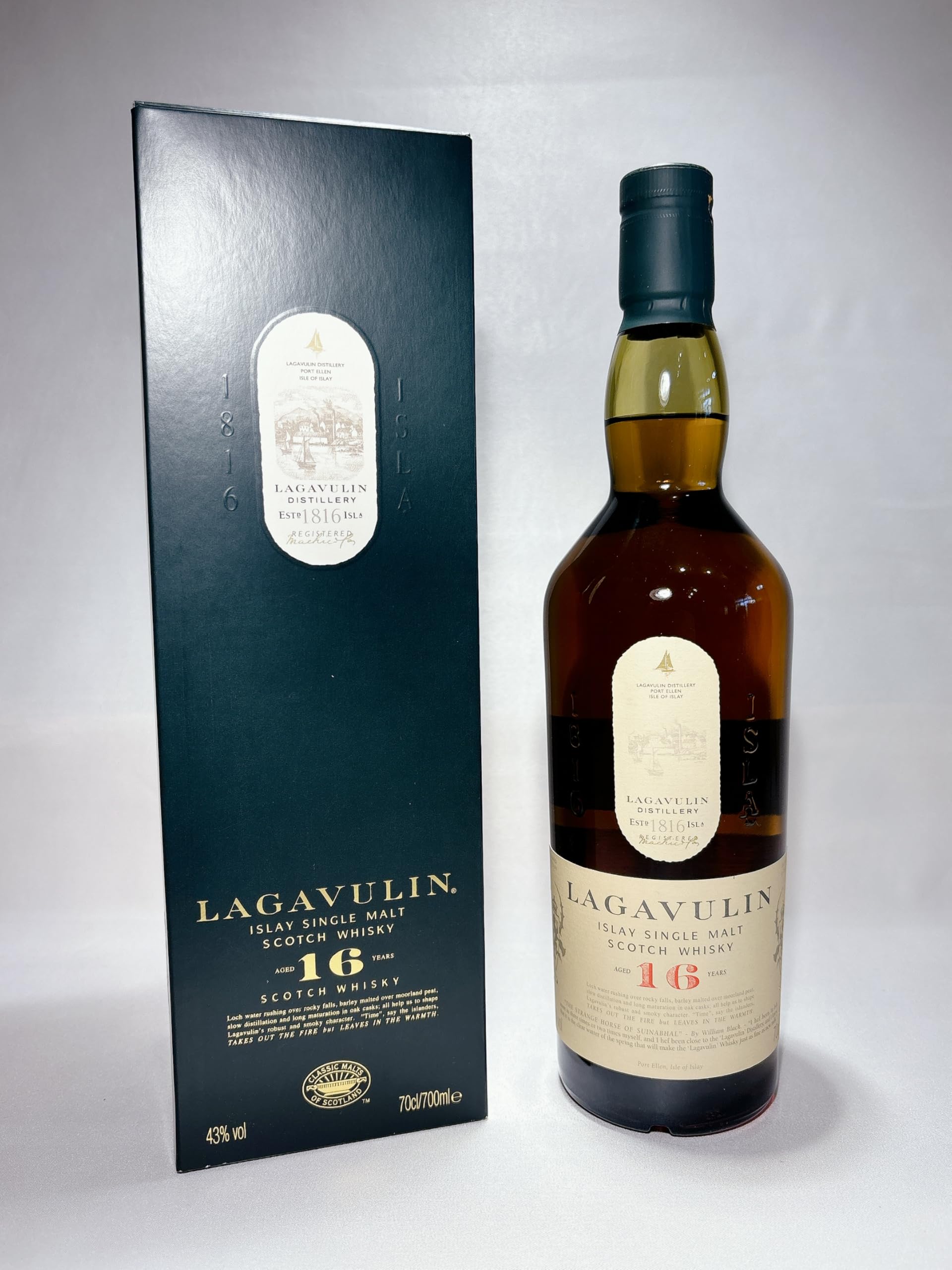 Amazon.co.jp: ラガヴーリン 16年/LAGAVURIN 16 years old 700ml/43 