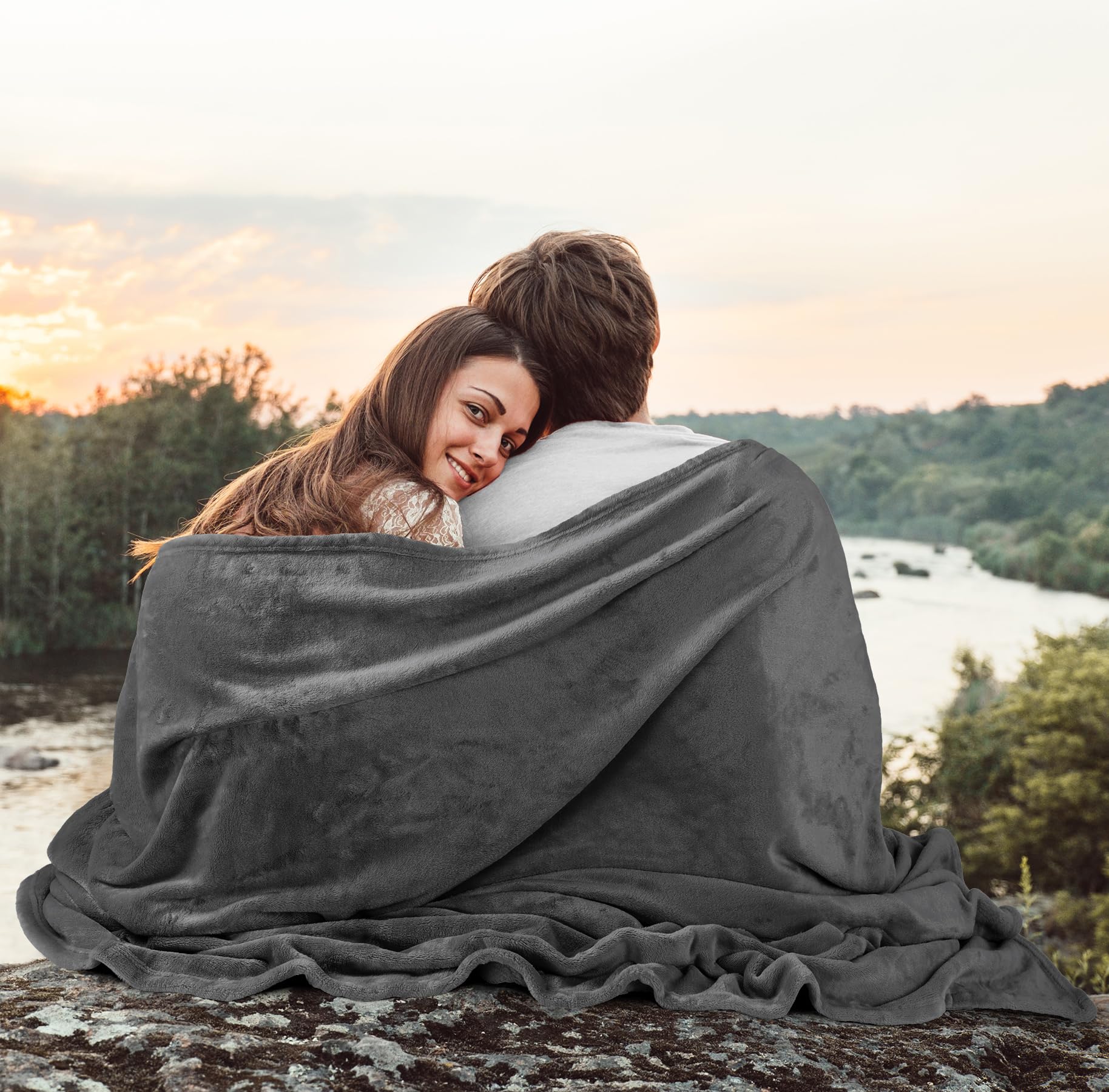 Utopia Bedding Fleece Blanket