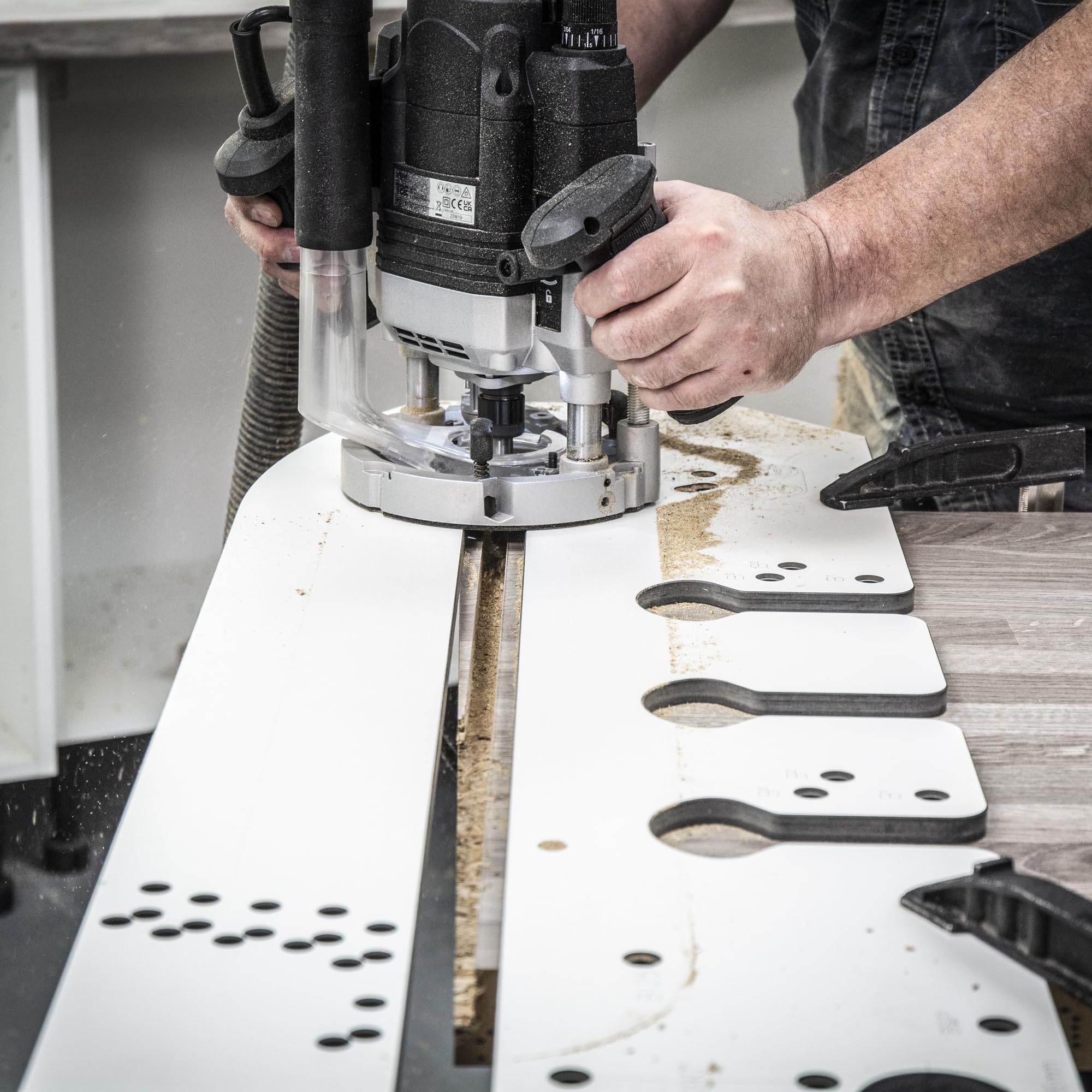 Trend Professional Plantilla Multi-Materiale per Giunzioni a Mitra Mason, Fino a 950mm di Larghezza, Allineamento Bordo Anteriore, KWJ950/PRO