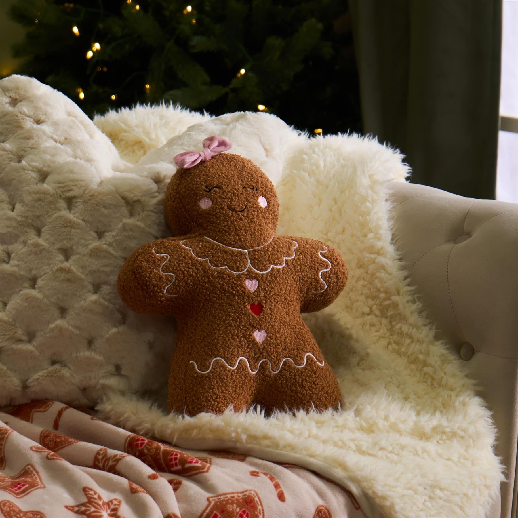 Ohs Girls Brown Boucle Gingerbread Cushion, Christmas Decorations Novelty Cushions Stuffed Christmas Cushions Throw Pillow For Bed Sofa Home Decor Plush Pillow Gifts For Women - 28 X 38 X 5Cm