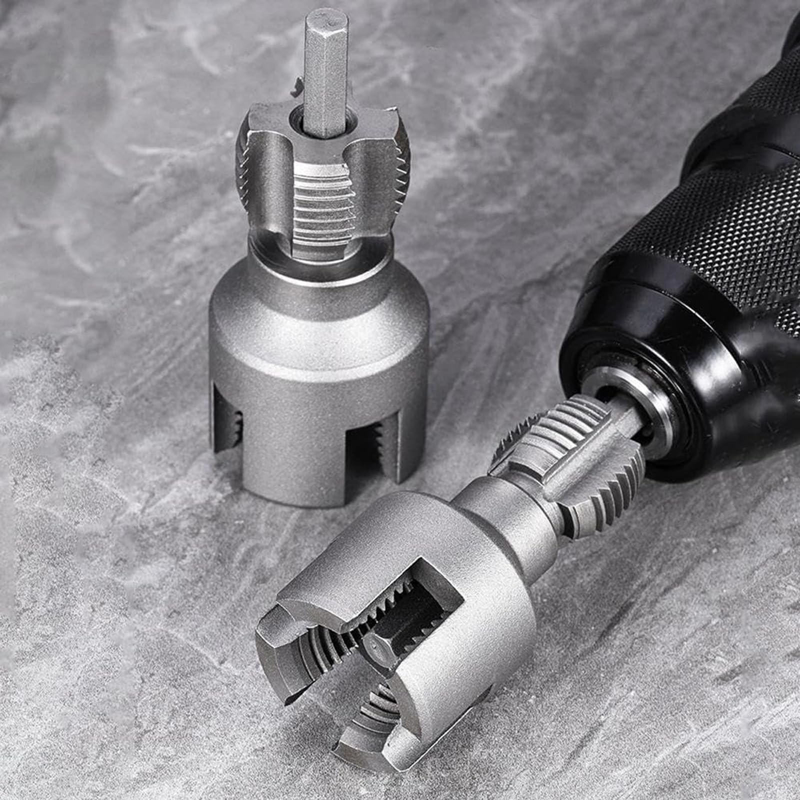 Integrated Internal & External Pipe Threading Tool, Pipe Thread Cutting Tool, PVC Pipe Threading Drill Bit – 1/2" and 3/4" (DN15 / DN20) Sizes for Standard PVC Pipes