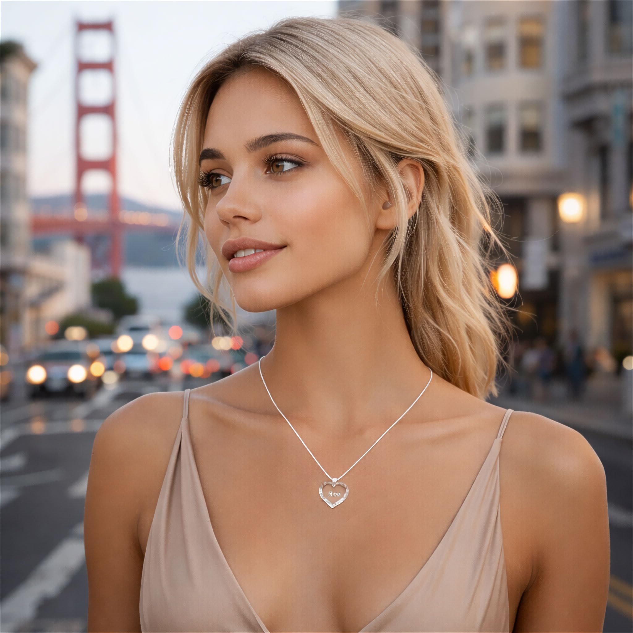 Individuelle Damen Halskette 925 Sterling Silber erstellt mit Swarovski Elements Herz Anhänger und individueller Namensgravur