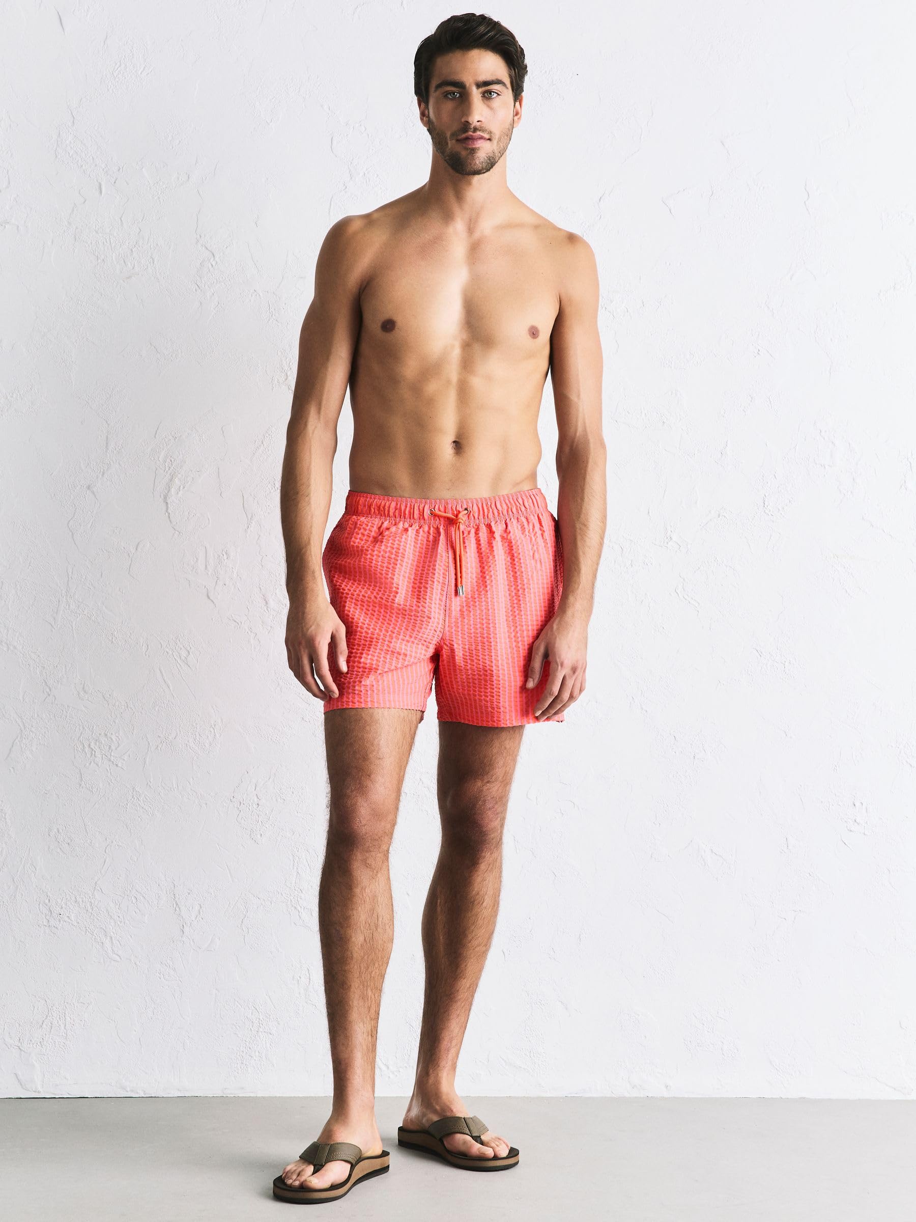 NEXT Uomini Shorts da Bagno 5’’ in Seersucker a Righe
