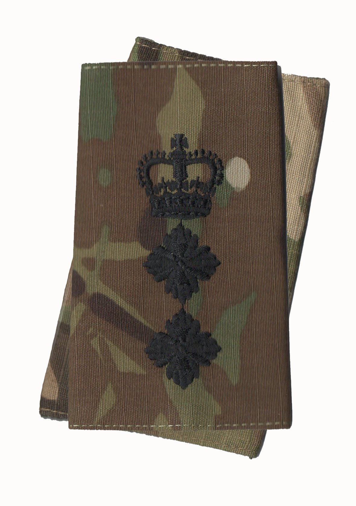 CL Distribution Pair Of Black on Multicam/MTP Colonel Rank Slides (Multi Terrain Pattern