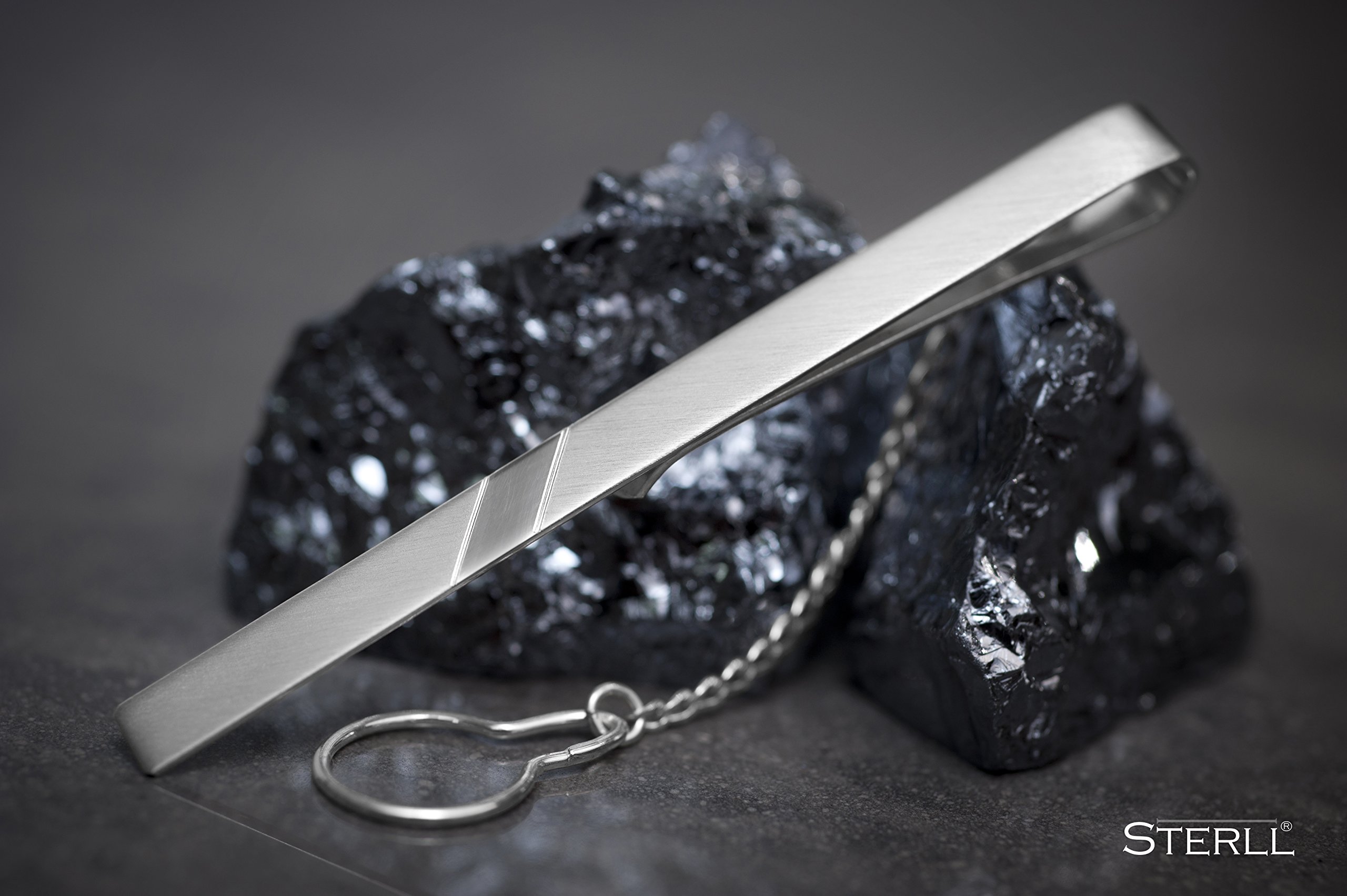 Barrette De Cravate En Argent 925 Brossée Avec Bande Oxydée Pour Homme
