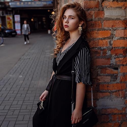 Miniatura 2 de Skeleton Skull Earrings for Women Gothic Spooky Ghost Hanging Skeleton Dangle Earrings Halloween Theme Jewelry Gift