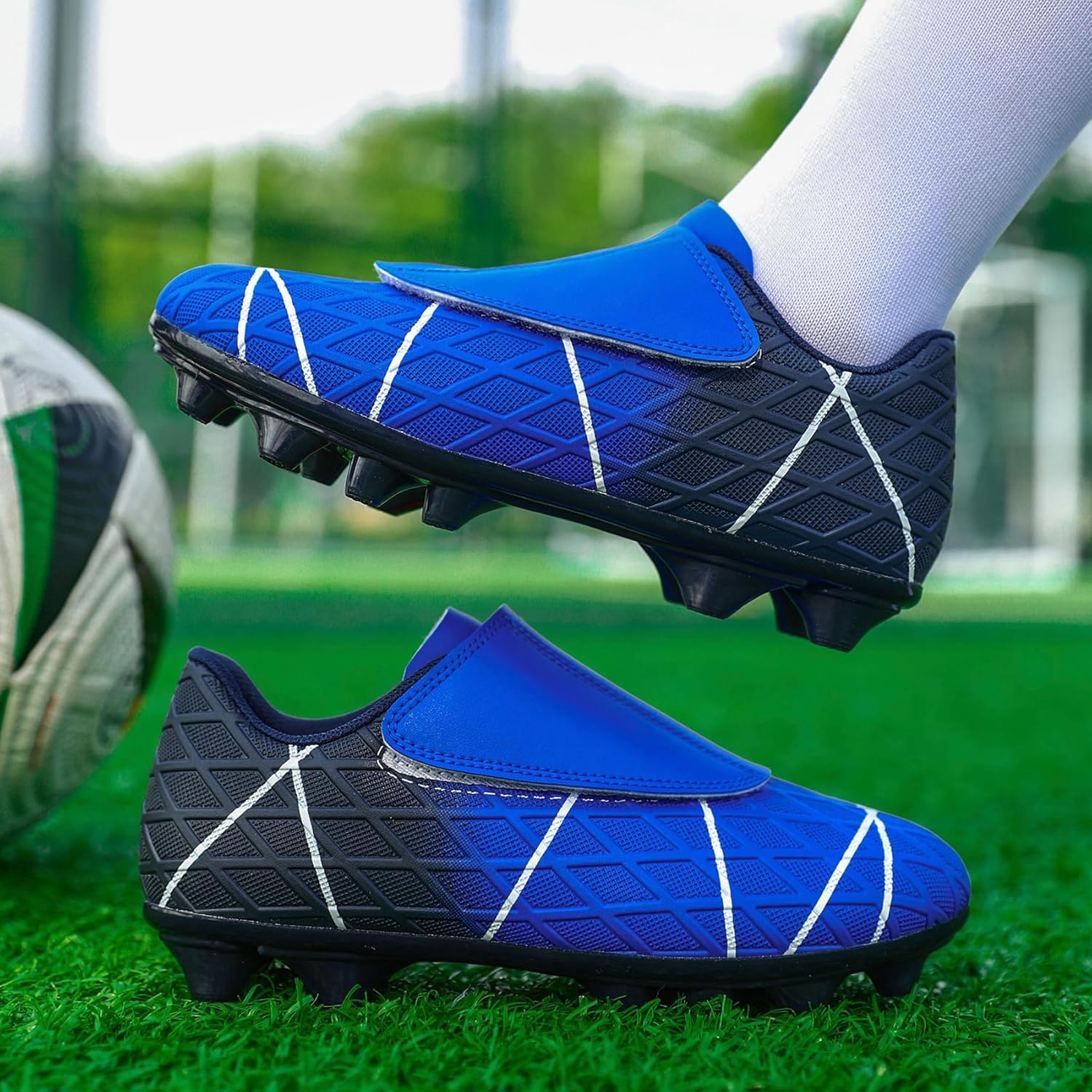 Kids Soccer Cleats Boys Girls Firm Ground Soccer Shoes Youth Professional Athletic Outdoor Football Cleats Shoes - Image 5