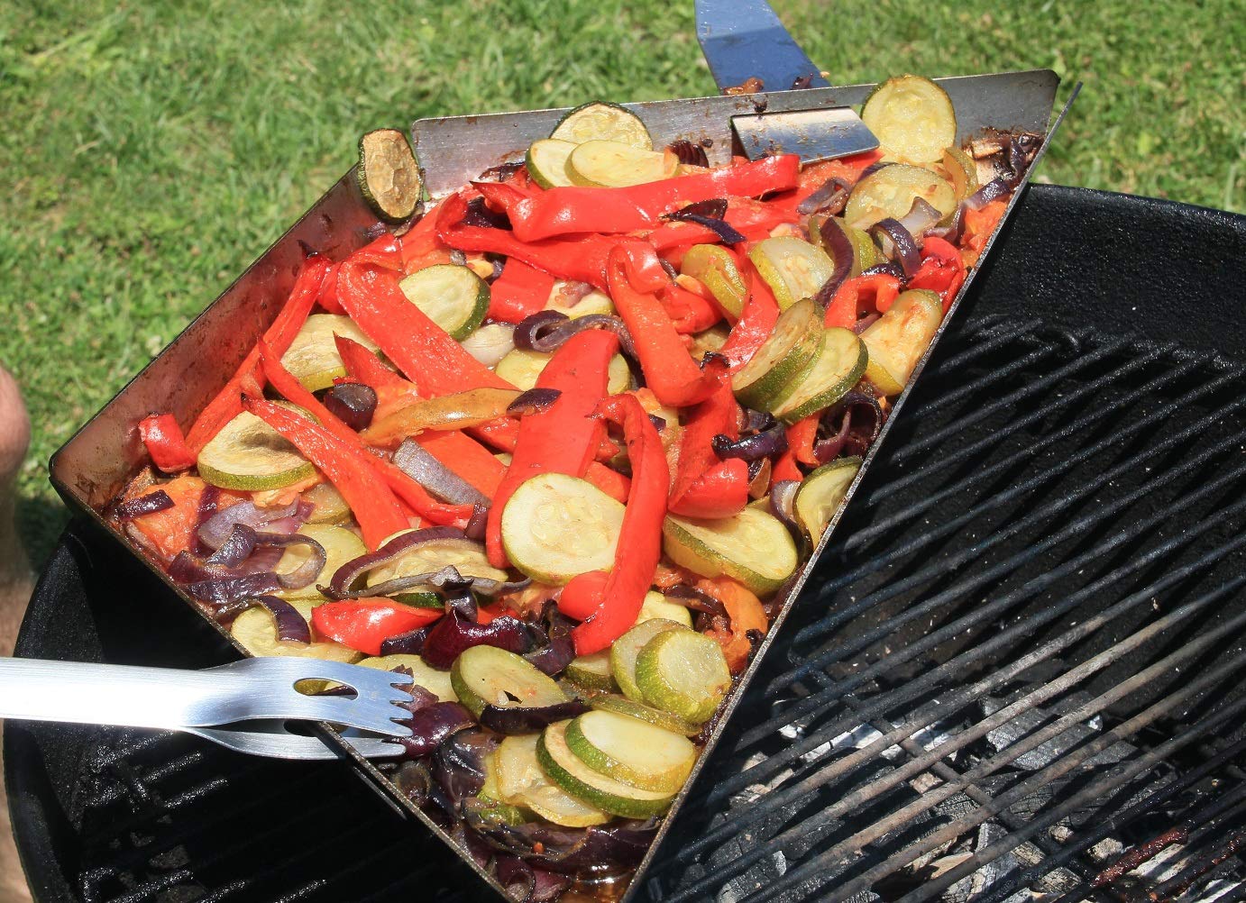 Weber 57cm Grillplatte Plancha Edelstahl Profiqualität für runde Grills BBQ
