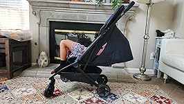 Review Image by A Les A Les