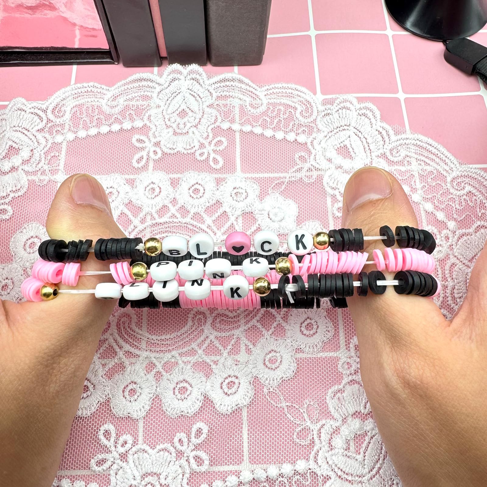 Czarny różowy zestaw bransoletek przyjaźni koreański pop Merch BP inspirowane prezenty dla fanów kobiet mężczyzn