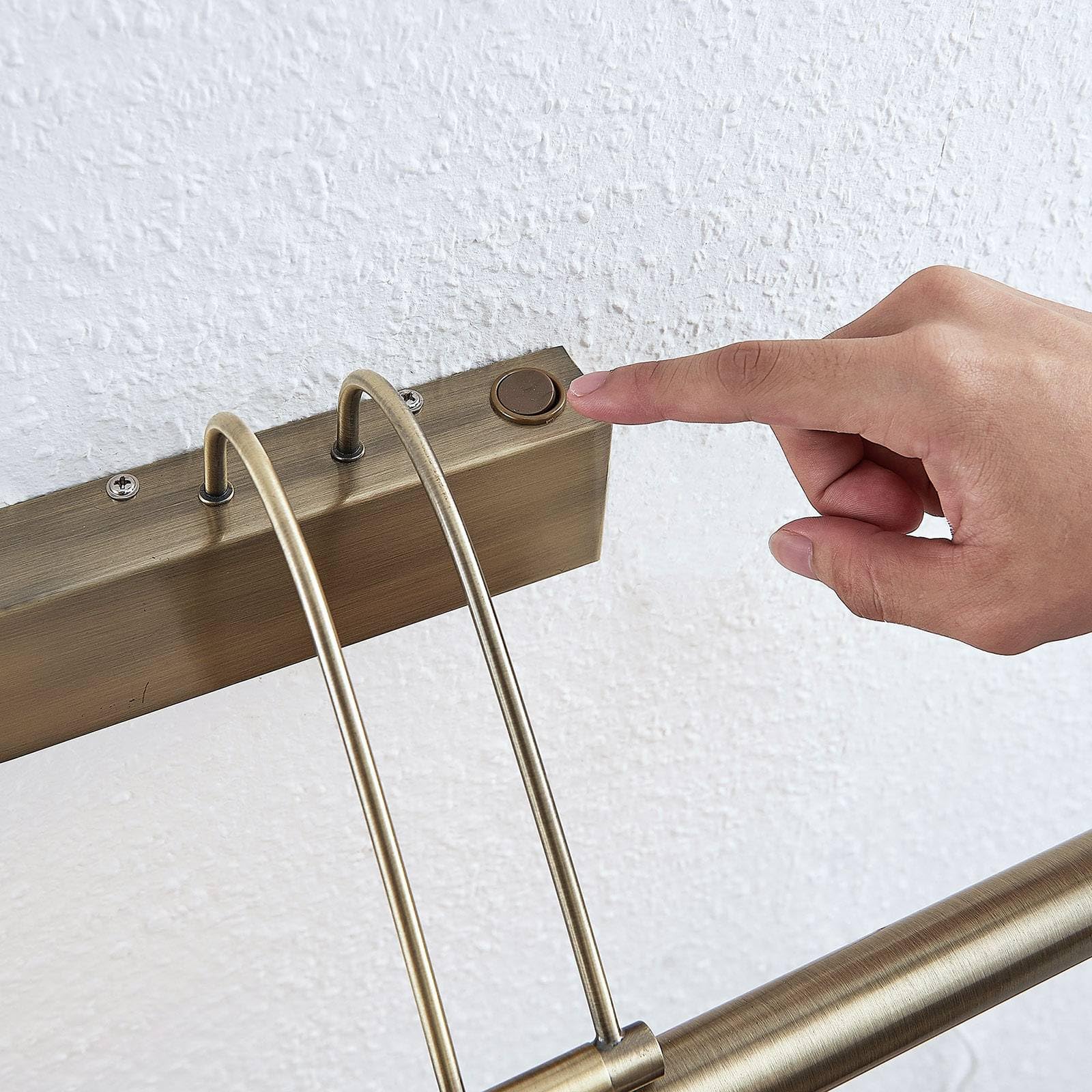 Lindby LED Lámpara de pared Mailine (Moderno) en Bronce hecho Metal e.o. para Salón & Comedor (1 llama, aplique,