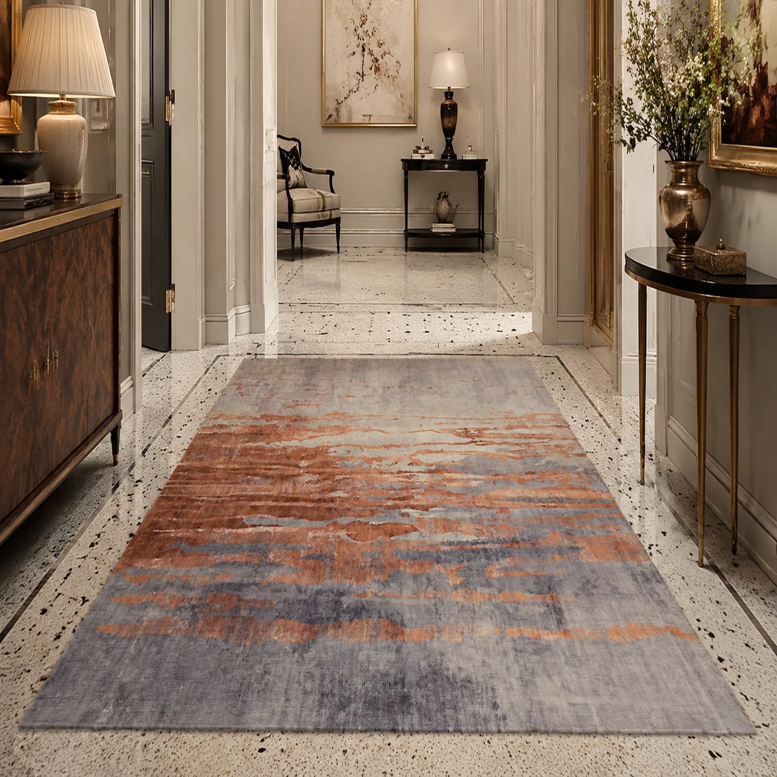 Tapis de décoration pour maison moderne gris et orange sous fauteuil