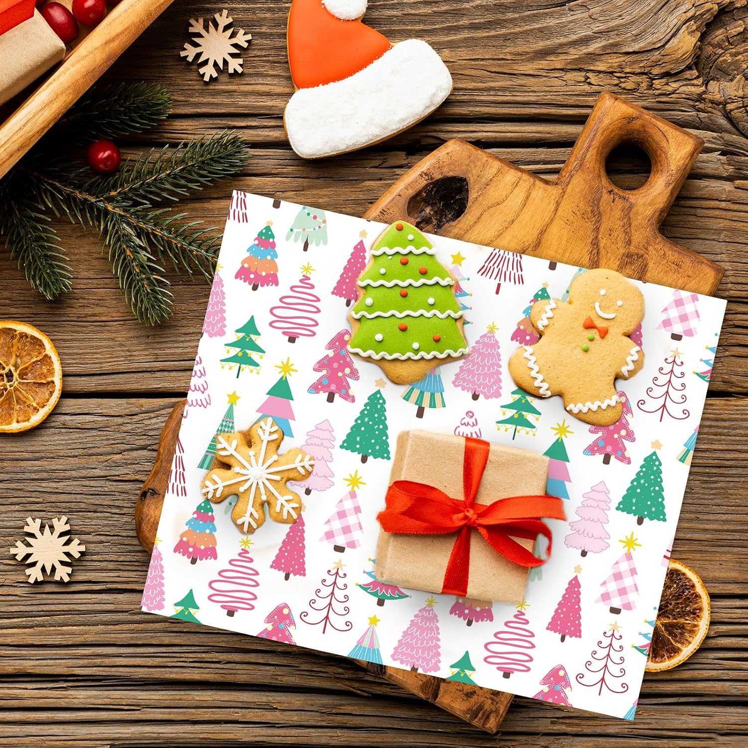JarThenaAMCS 150 Pcs Christmas Wax Paper Xmas Tree Deli Paper Pink Green Sandwich Wrap Papers Waterproof Oil-Proof Picnic Liners for Party Kitchen Supplies, 9.8 x 8.3 Inch