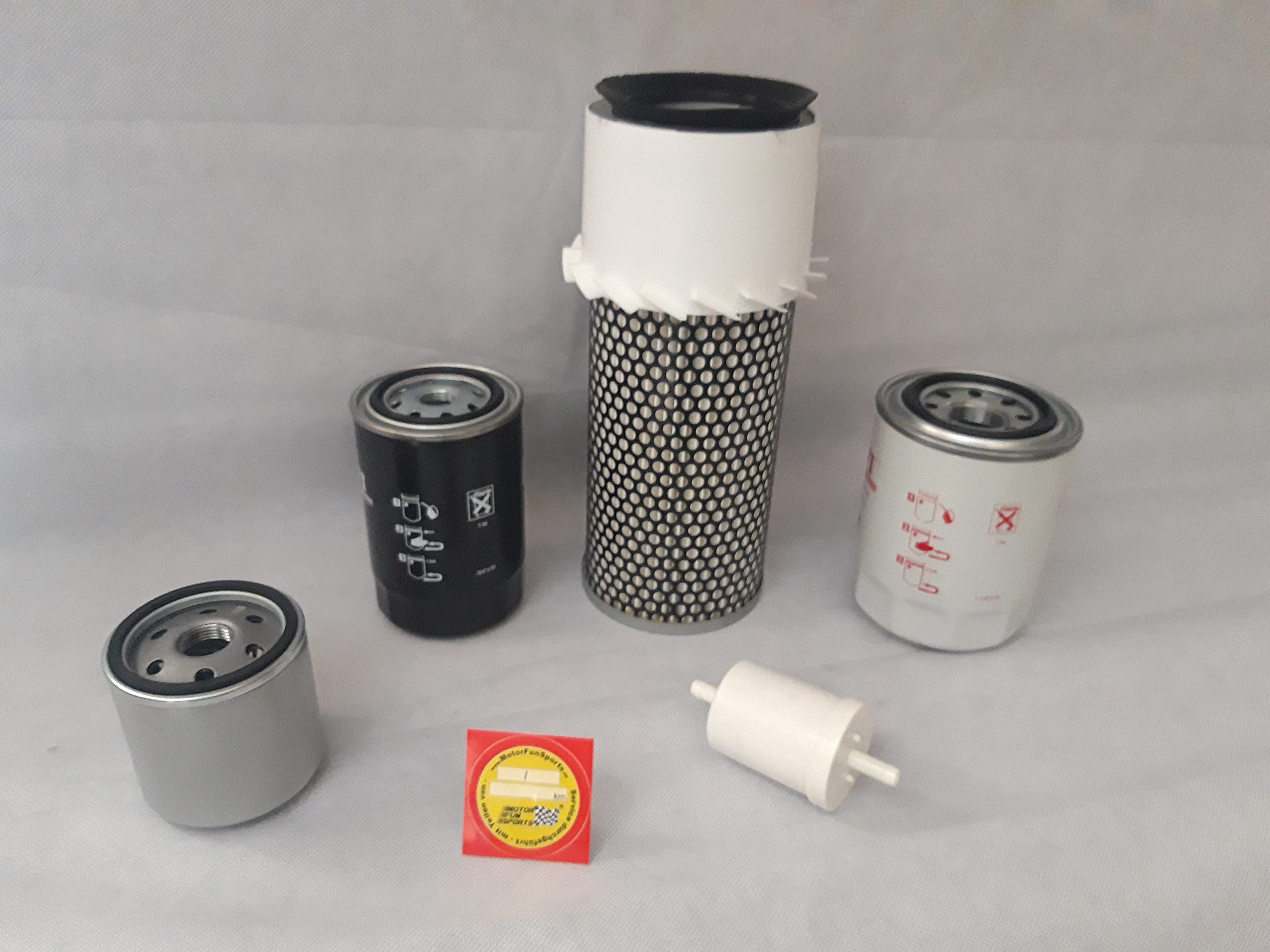Set filtro (grande) compatibile con Kubota KH 15 con motore D1301BH filtro olio, filtro aria, filtro carburante, filtro idraulico